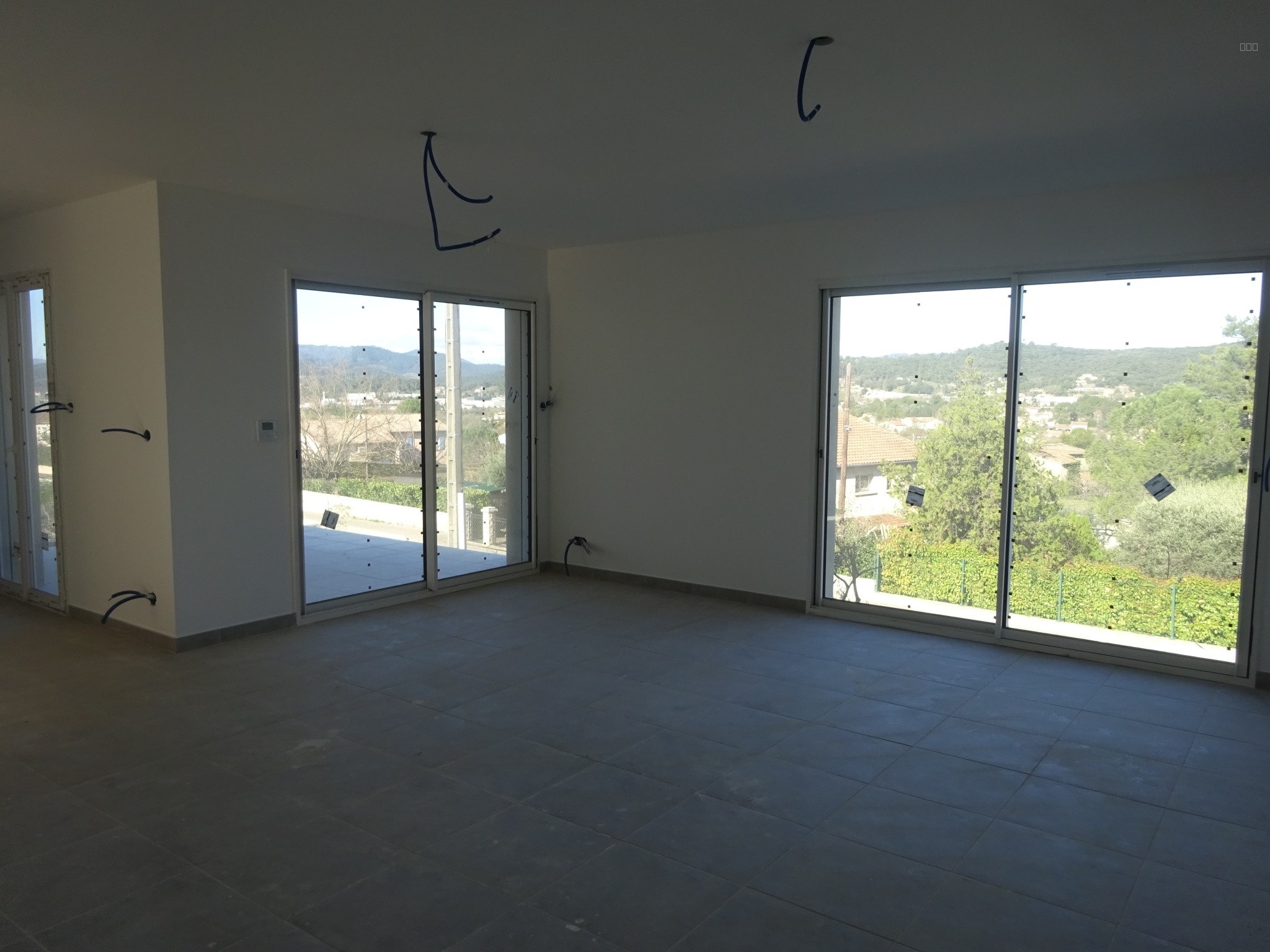 Alès, maison neuve, 5 mn du centre ville, belle contemporaine avec vue — photo 3