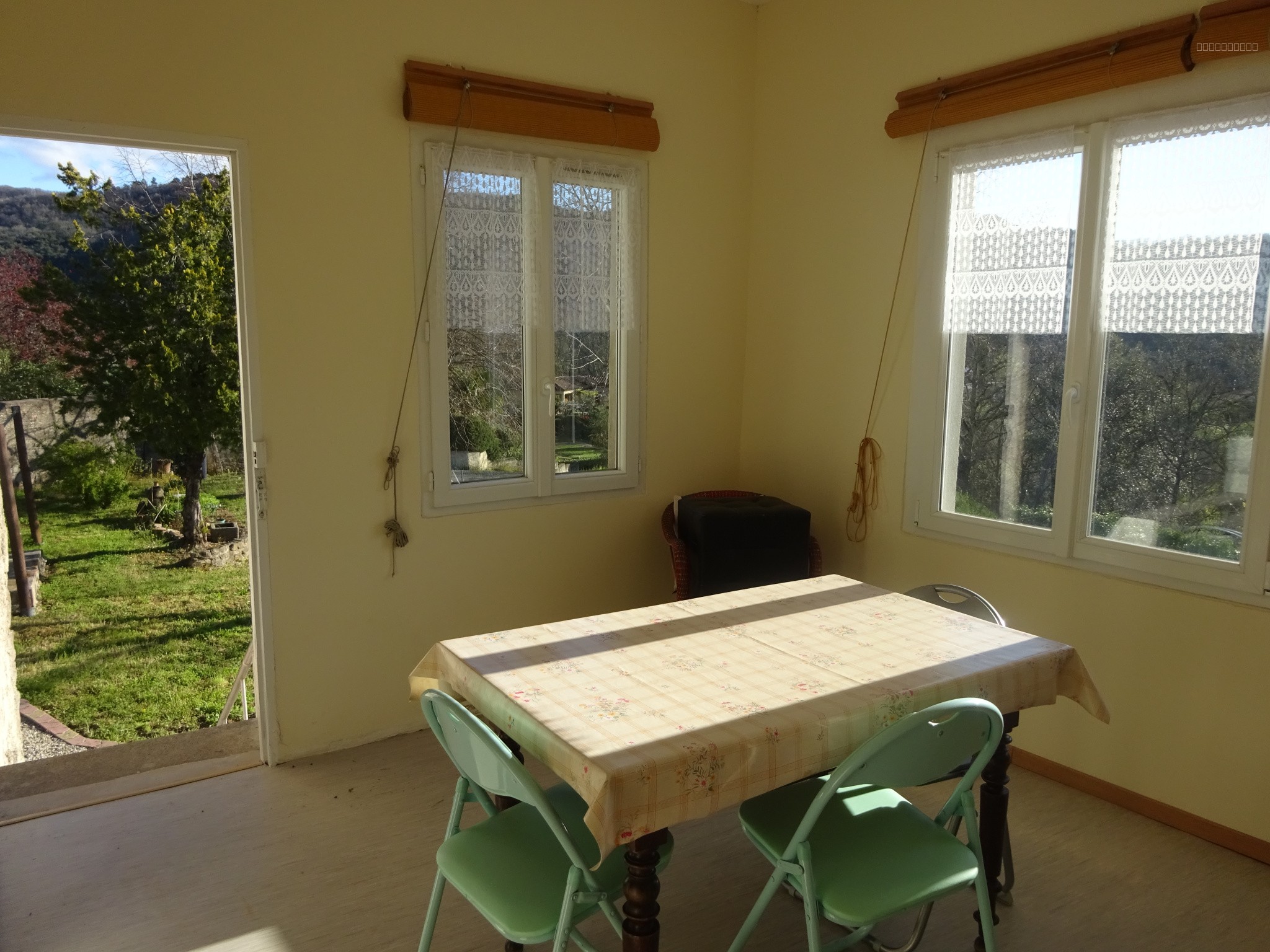 Saint Ambroix , dans hameau à 5mn en bord de cèze , très beau mas de village — photo 13
