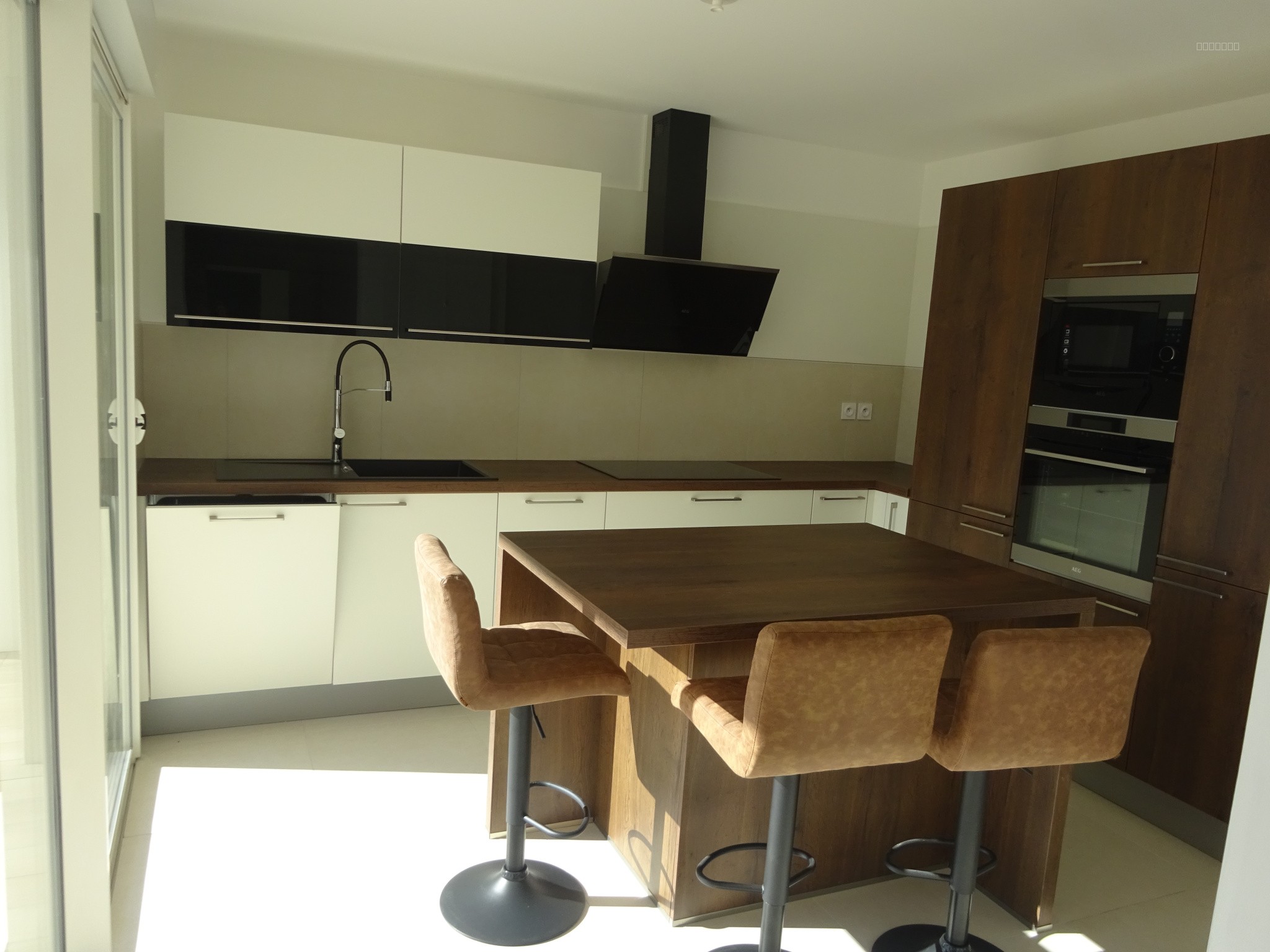 À vendre à Alès : appartement neuf avec terrasses — photo 9