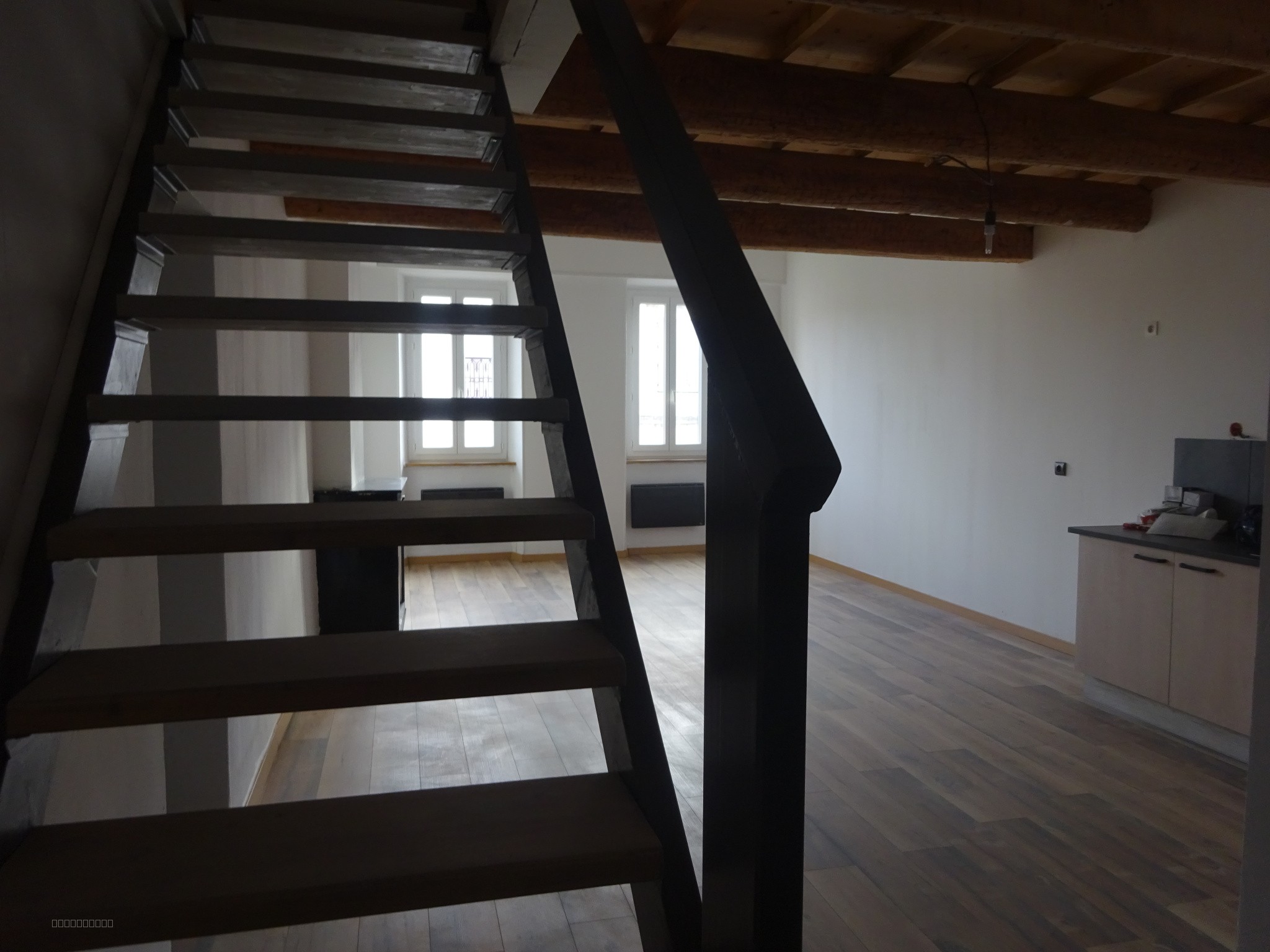 Alès, Plein-Centre ville, Duplex trois chambres — photo 4