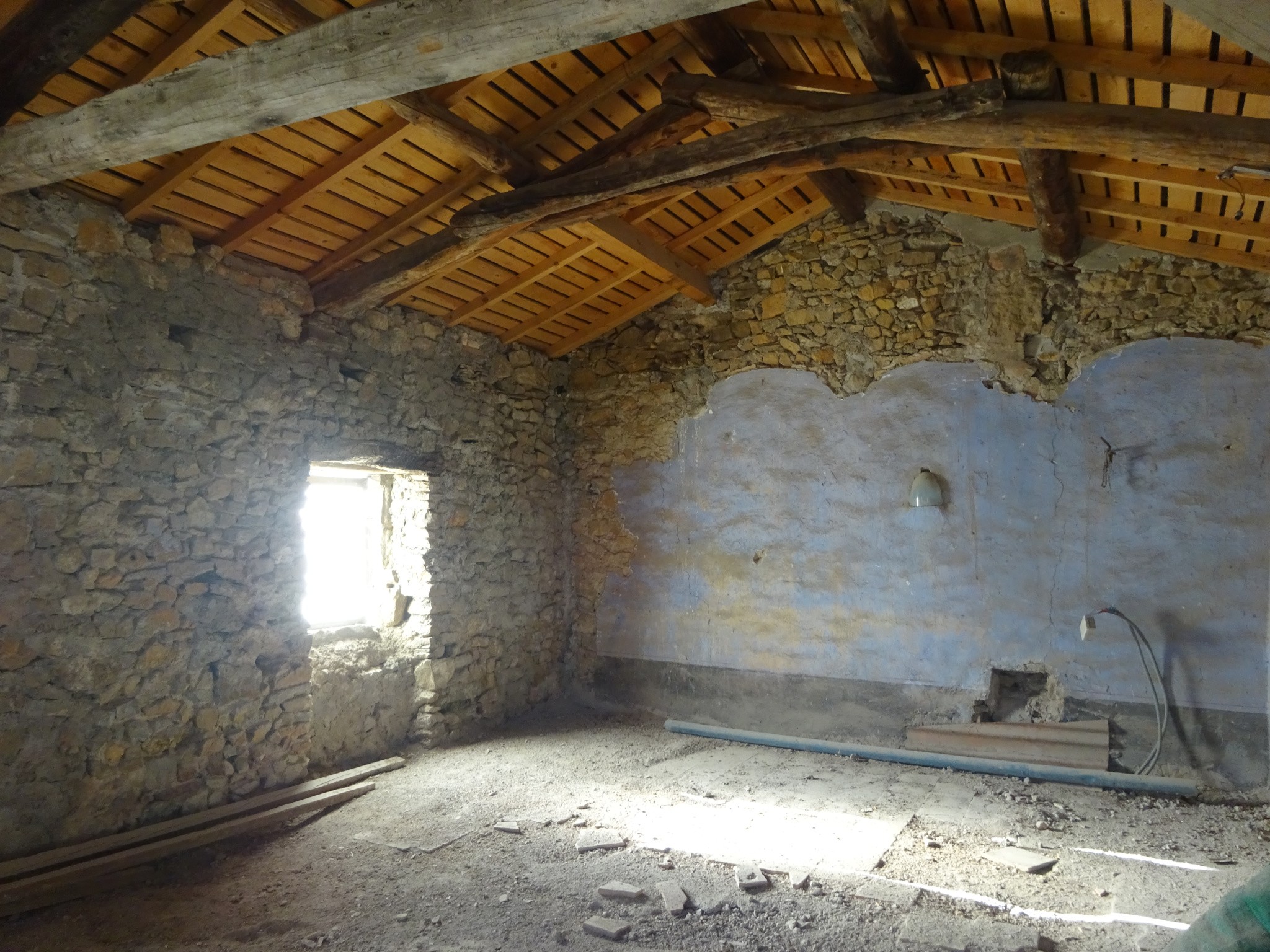 Saint Ambroix , dans hameau à 5mn en bord de cèze , très beau mas de village — photo 9