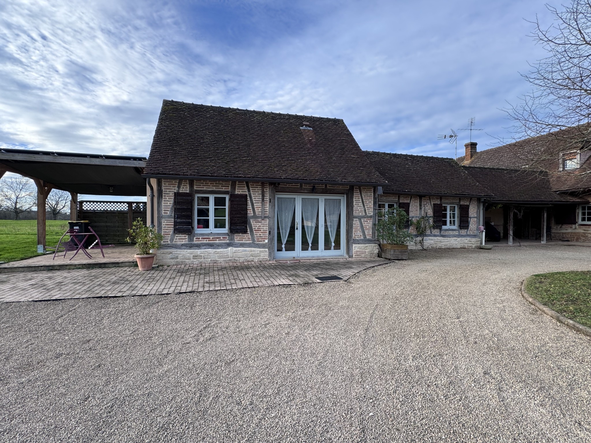 Propriété bressanne rénovée - Gîte et chambres d'hôtes — photo 12