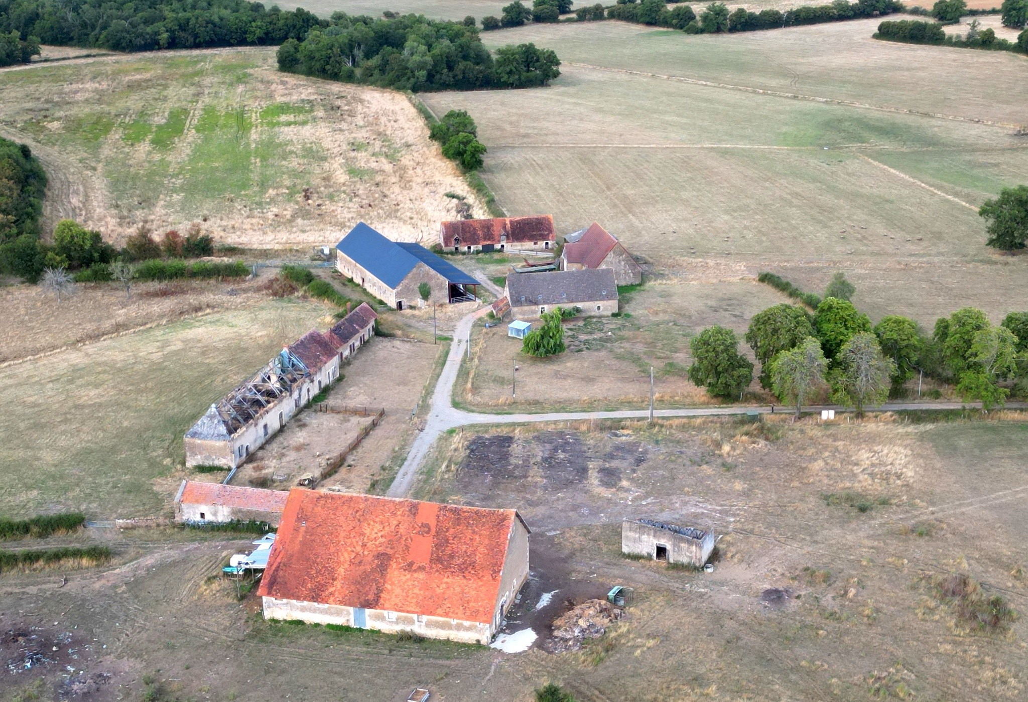 Exploitation agricole d’élevage   108 hectares dans le Boischaut Sud (Indre) — photo 9
