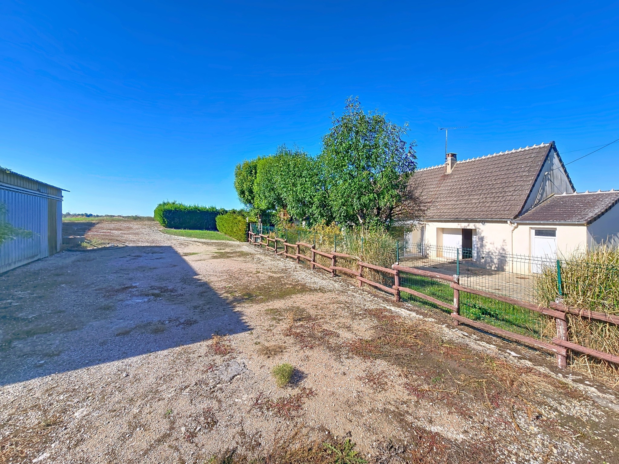 Propriété agricole de 82 hectares avec bâtiments et deux habitations   Secteur Thaumiers / Bannegon / Neuilly-en-Dun (Cher   limite Allier) — photo 12