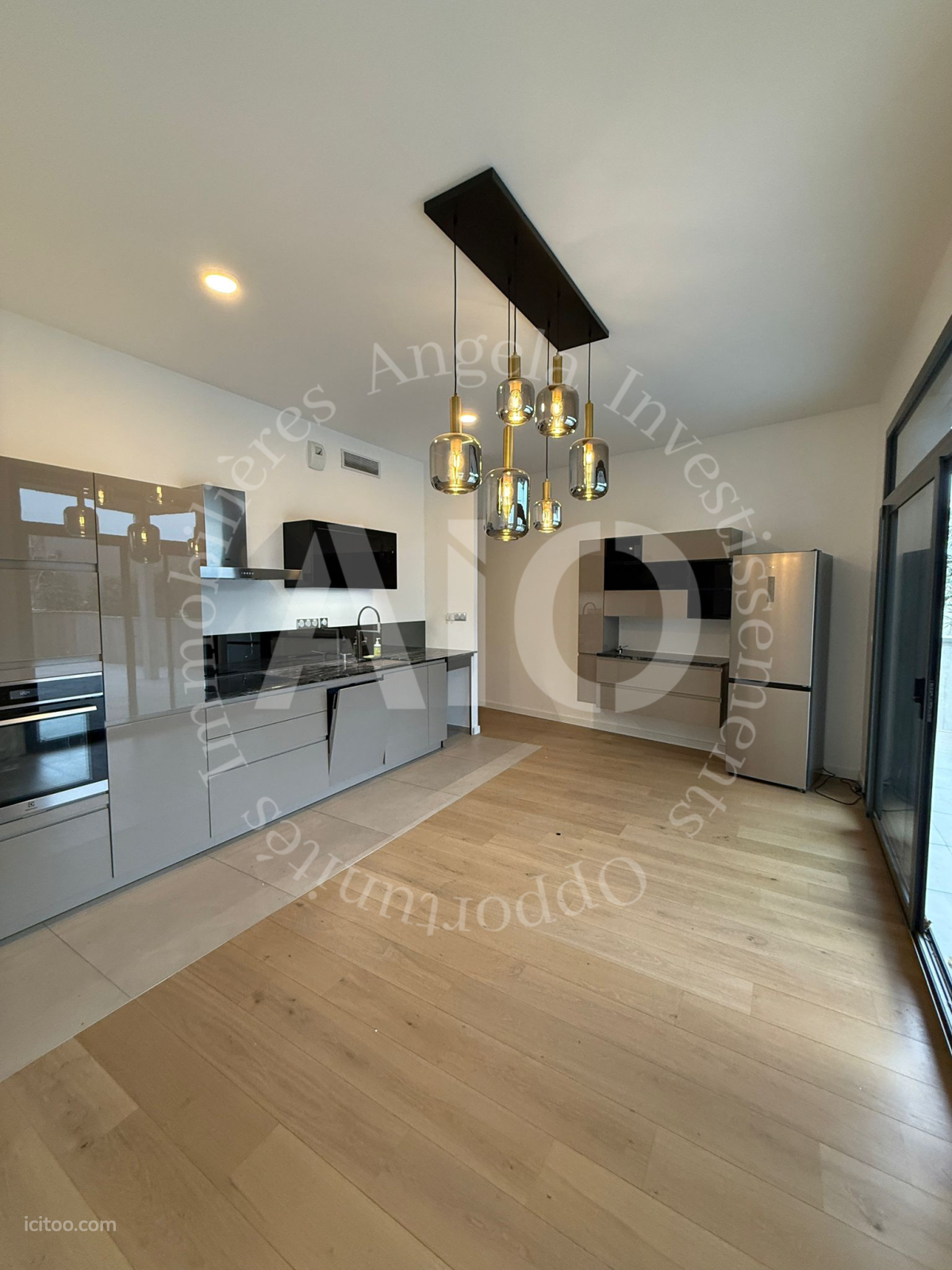 Appartement 121m2 en dernier étage avec terrasse et 3 garages — photo 6