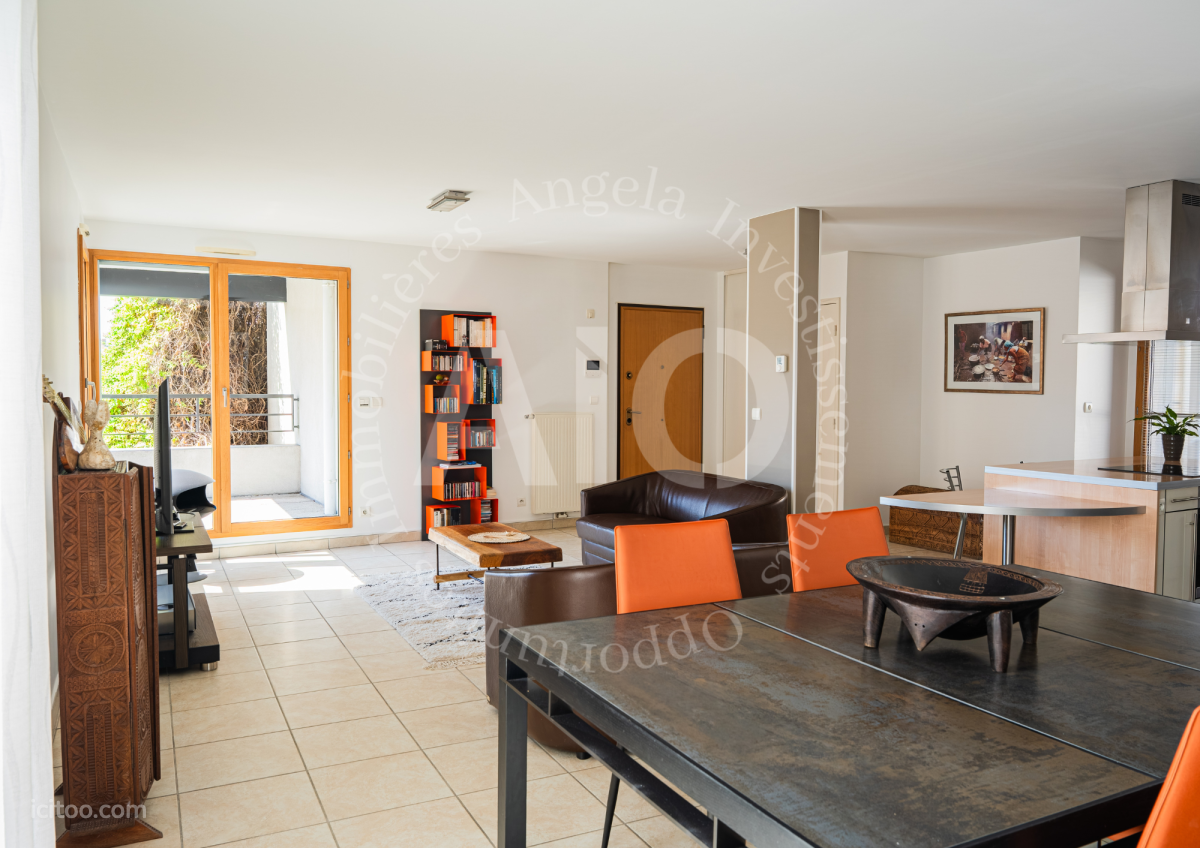 Appartement spacieux T5 traversant de113 m² avec balcon, terrasse et garage situé à Villeurbanne — photo 4