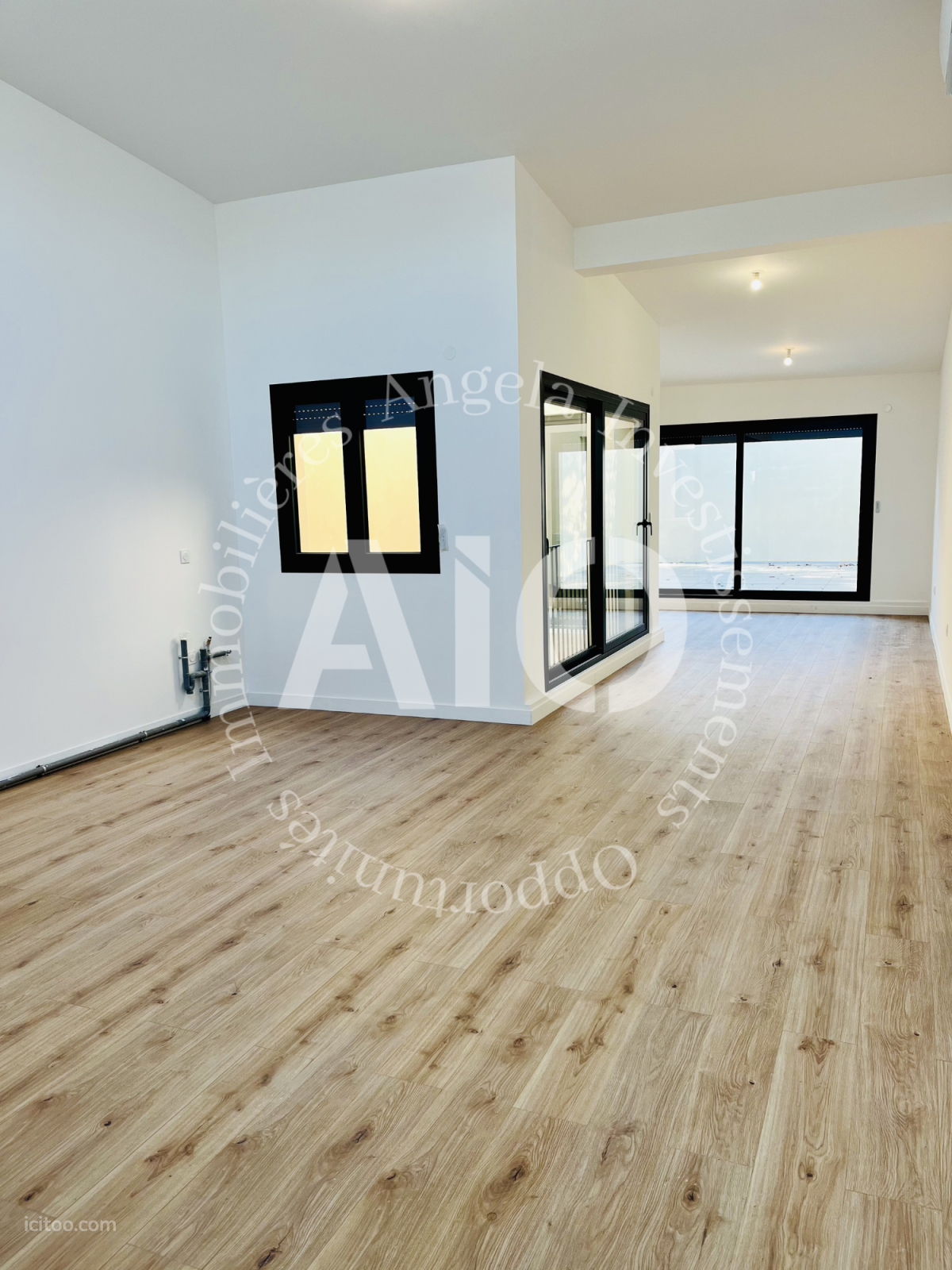 Superbe Duplex T5 de 190m2 avec terrasse et piscine - Romans-sur-Isère 26100 — photo 12