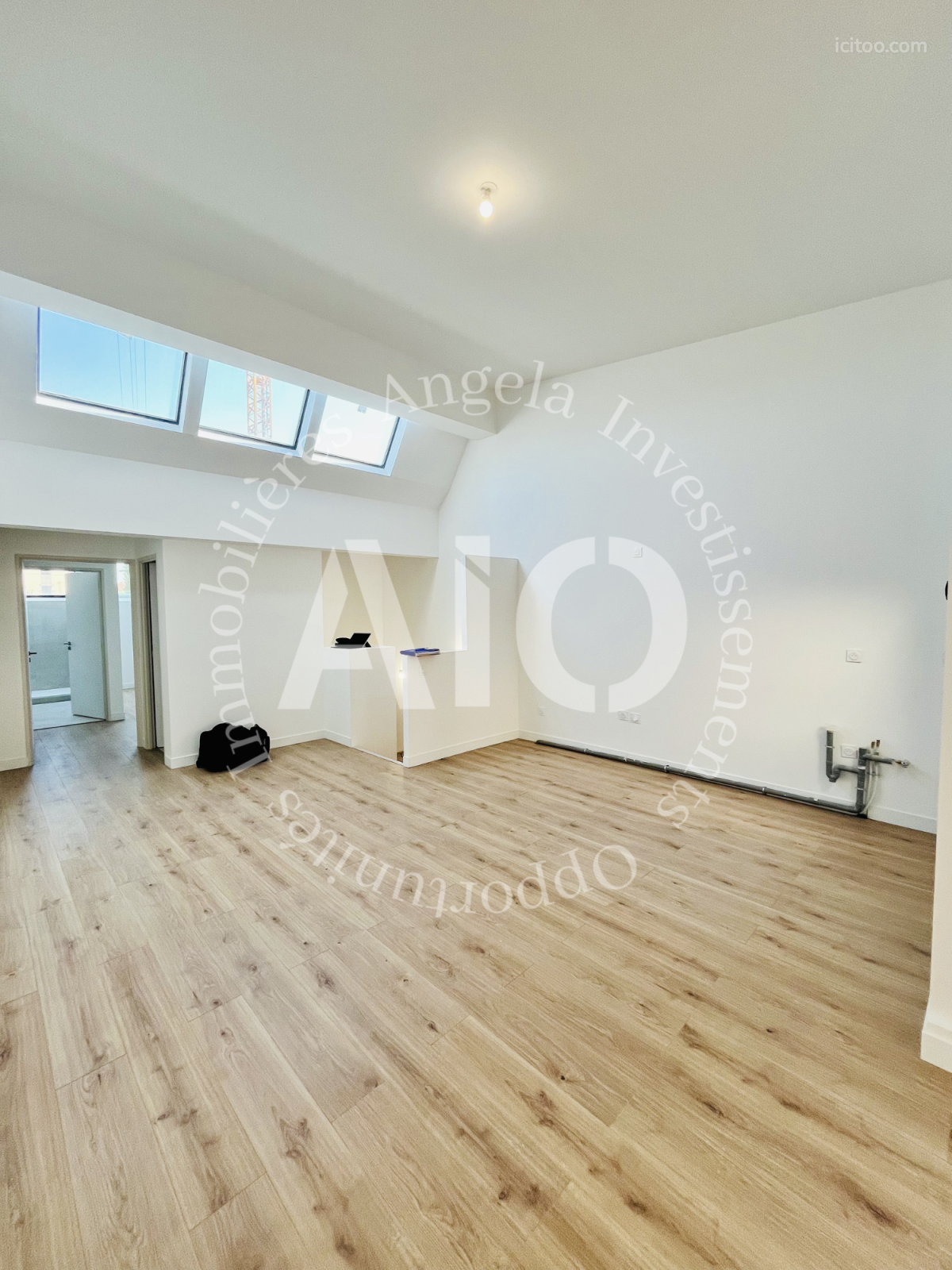 Superbe Duplex T5 de 190m2 avec terrasse et piscine - Romans-sur-Isère 26100 — photo 9