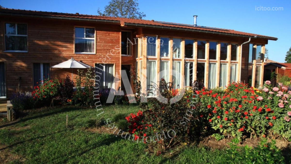 Magnifique maison d'hôte situé à Neyron,  d'une surface de 330m2 — photo 5