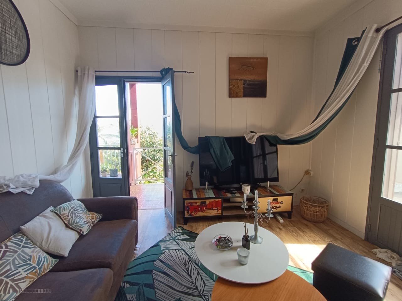 PETITE-ILE / ENSEMBLE IMMOBILIER DE 3 LOGEMENTS — photo 12