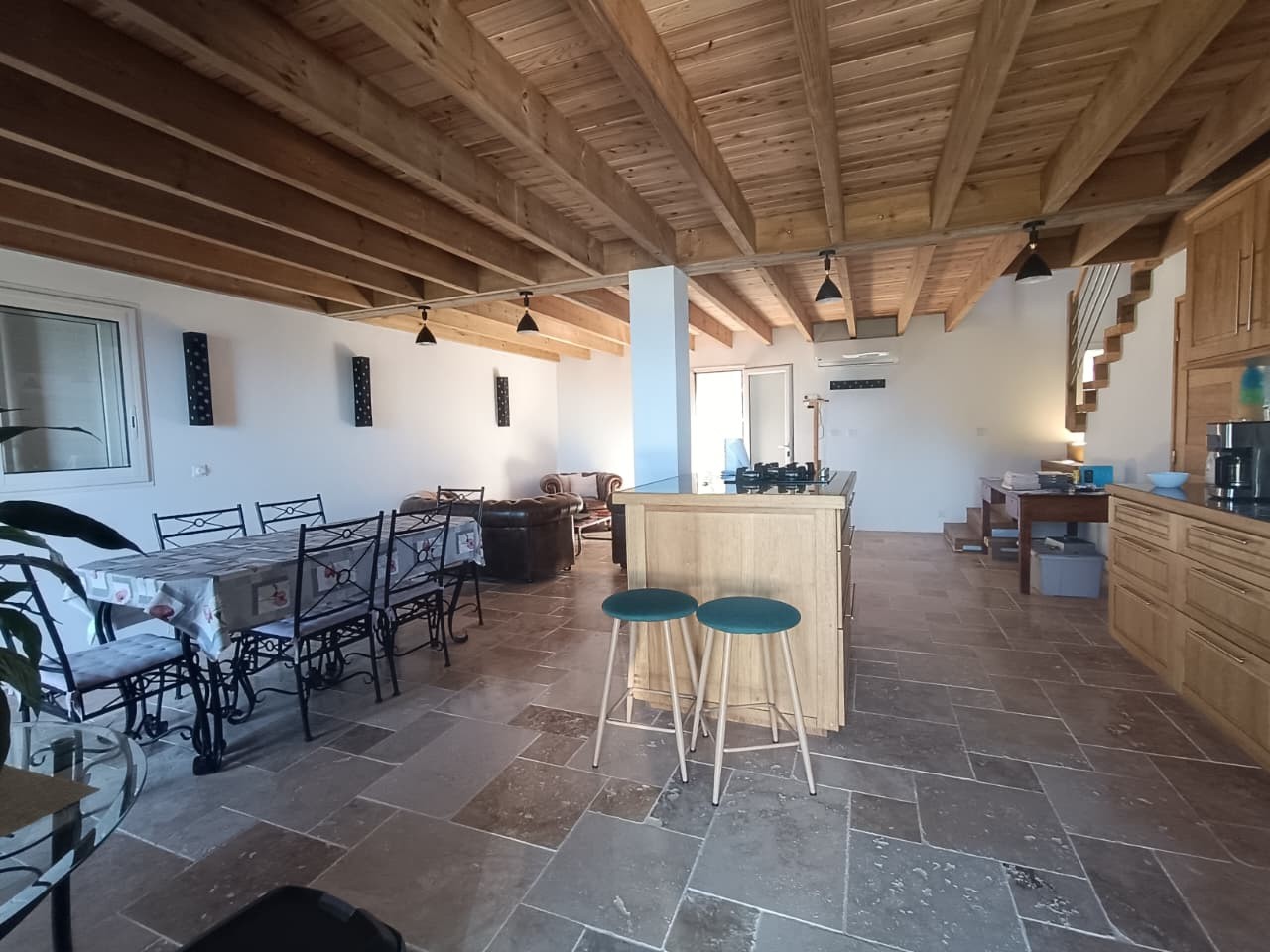 PETITE-ILE / VILLA MODERNE F4 DE 130 M2 SUR UN TERRAIN DE 980 m2 — photo 9