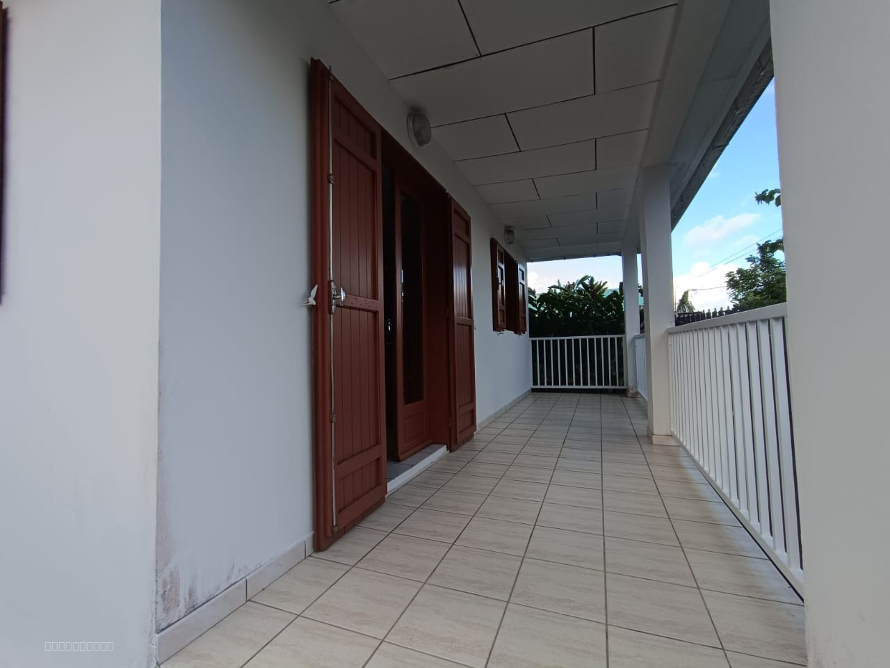 SAINTE ROSE / MAISON F4 DE PLAIN-PIED — photo 2