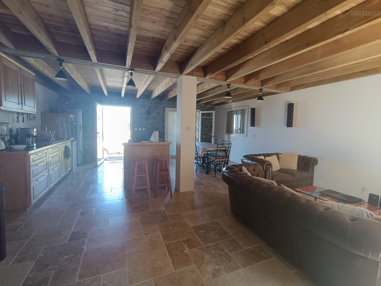 PETITE-ILE / VILLA MODERNE F4 DE 130 M2 SUR UN TERRAIN DE 980 m2 — photo 11