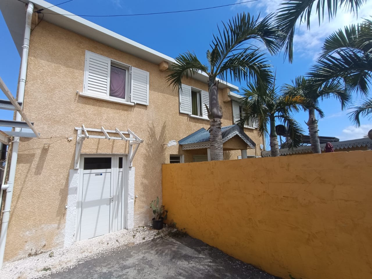 PITON SAINT LEU / IMMEUBLE DE 6 LOGEMENTS — photo 5
