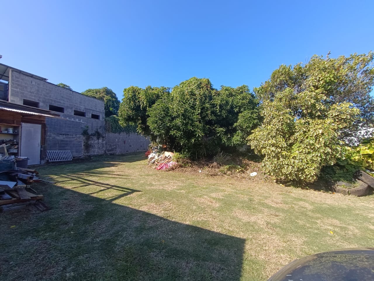 LES JACQUES / TERRAIN 292 M2 — photo 1