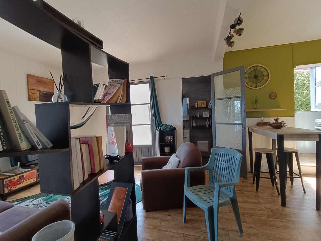 PETITE-ILE / ENSEMBLE IMMOBILIER DE 3 LOGEMENTS — photo 13