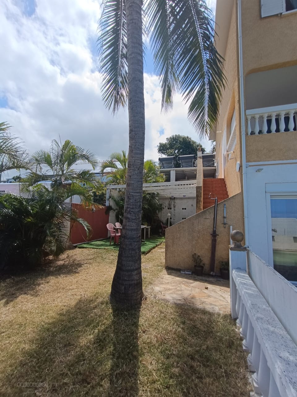PITON SAINT LEU / IMMEUBLE DE 6 LOGEMENTS — photo 6