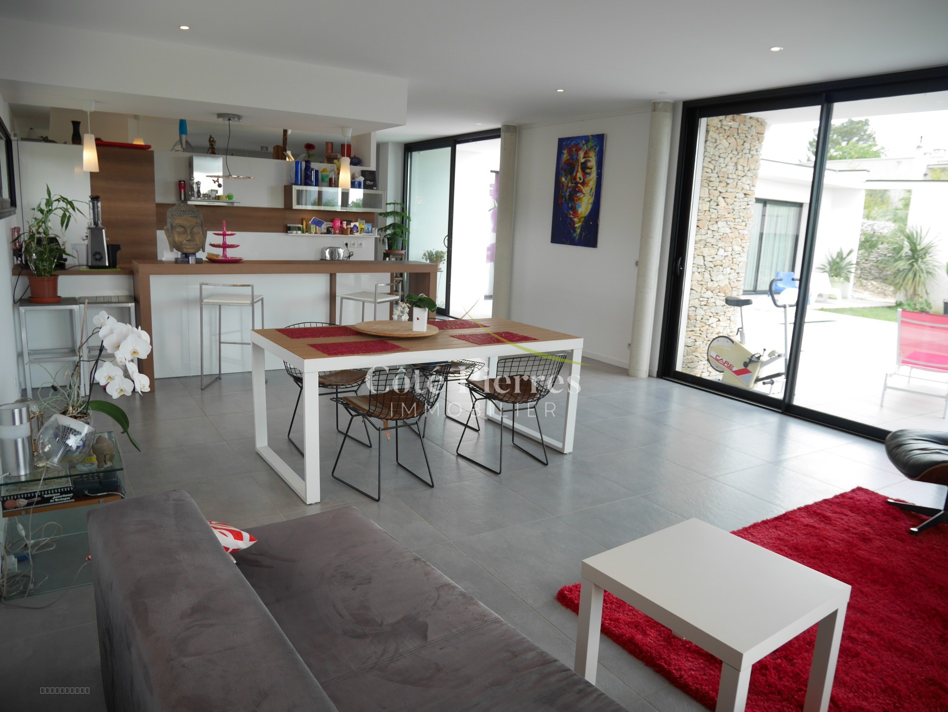 Villa contemporaine située en position dominante sur collines — photo 4