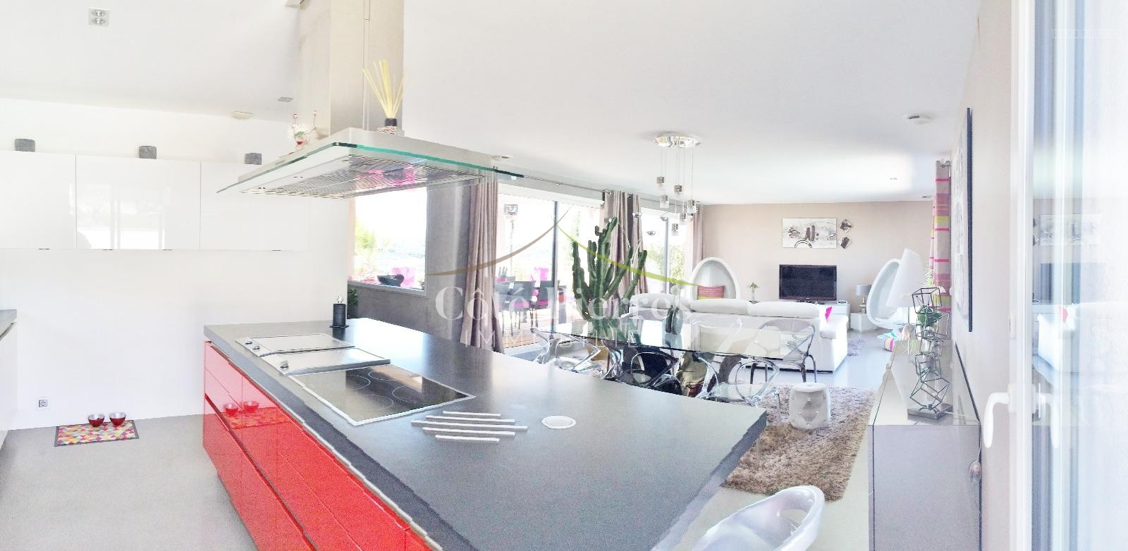 vente villa Contemporaine vue dominante sur les hauteurs du Golf de Vacquerolles à Nîmes — photo 3