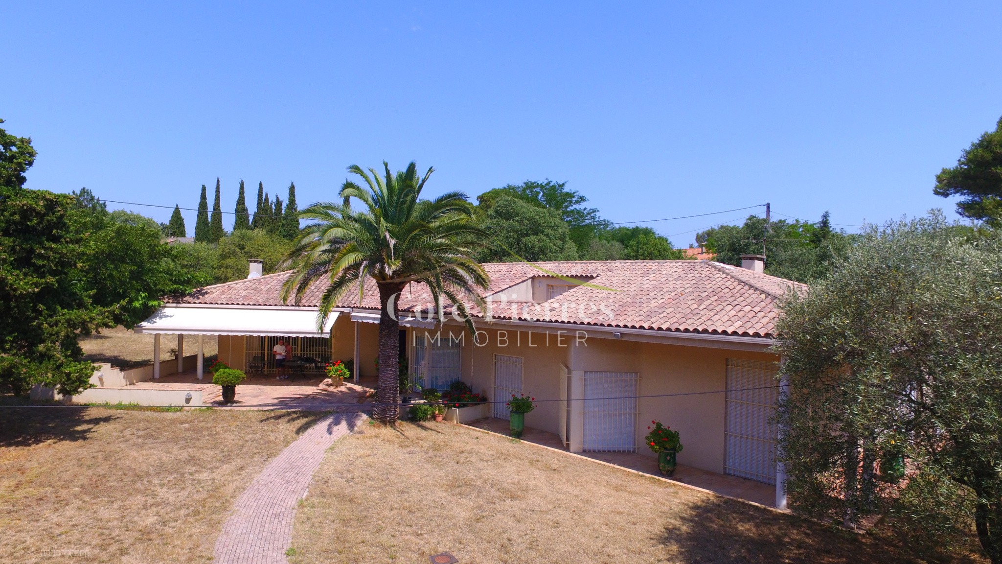 VENDU -  Villa 230 m2 proche centre-ville , Route de Sauve — photo 2