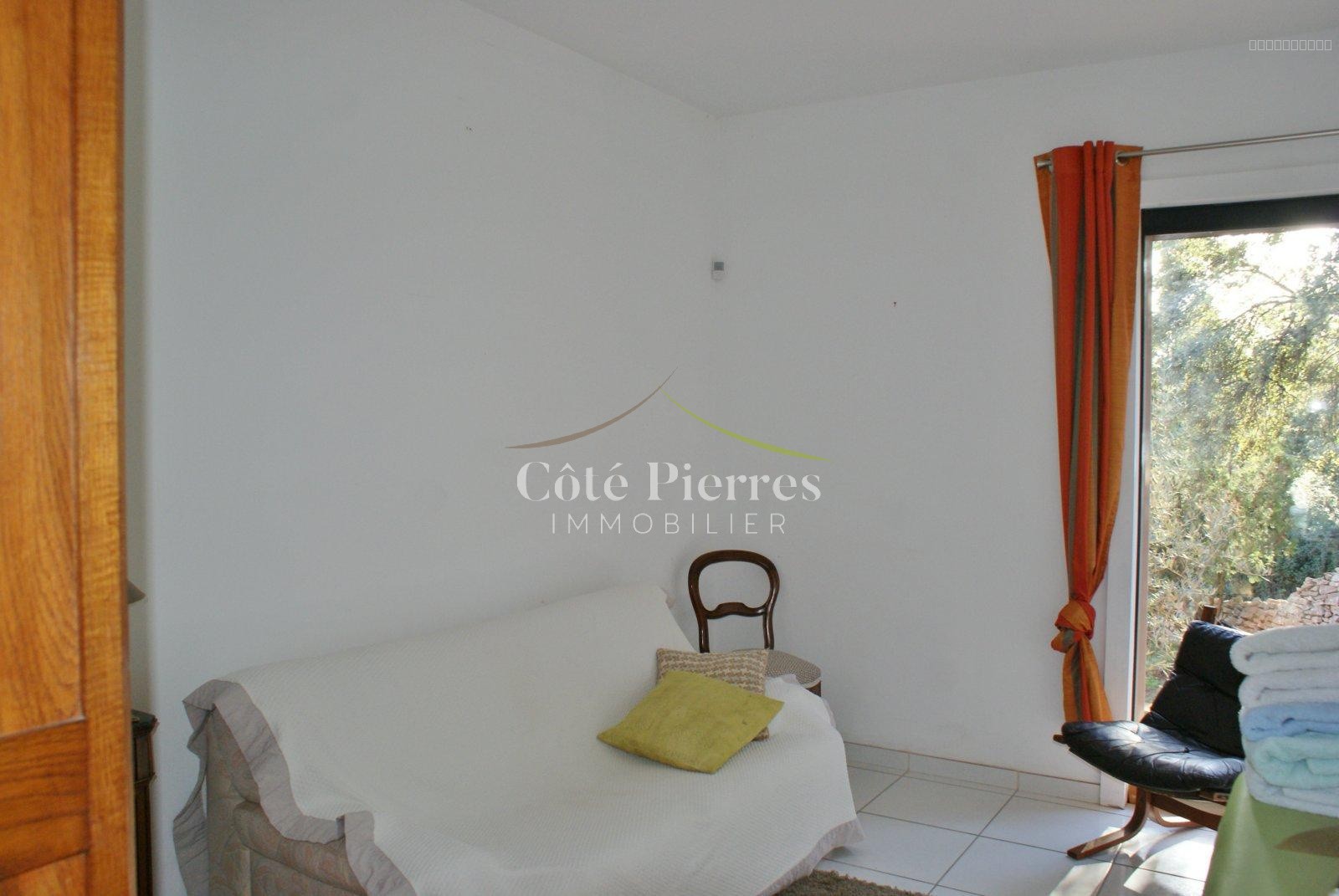 vente maison quartier Cigale à Nîmes — photo 9