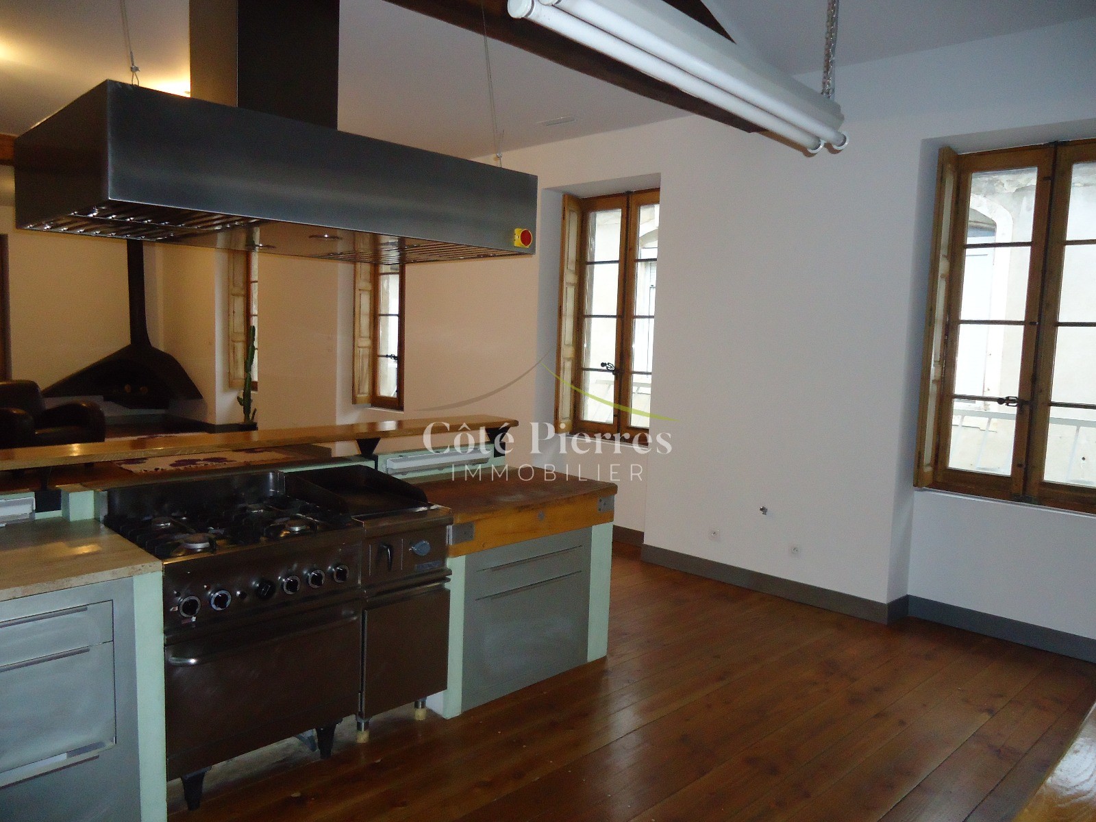 Nîmes fontaine : très beau loft — photo 4
