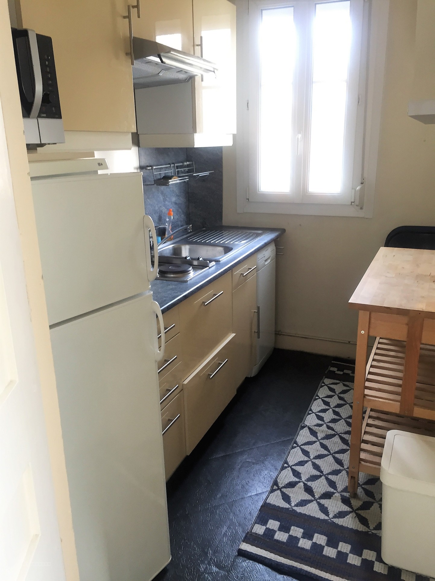 2 Pièces loué meublé Cours de Vincennes PARIS 20EME — photo 2