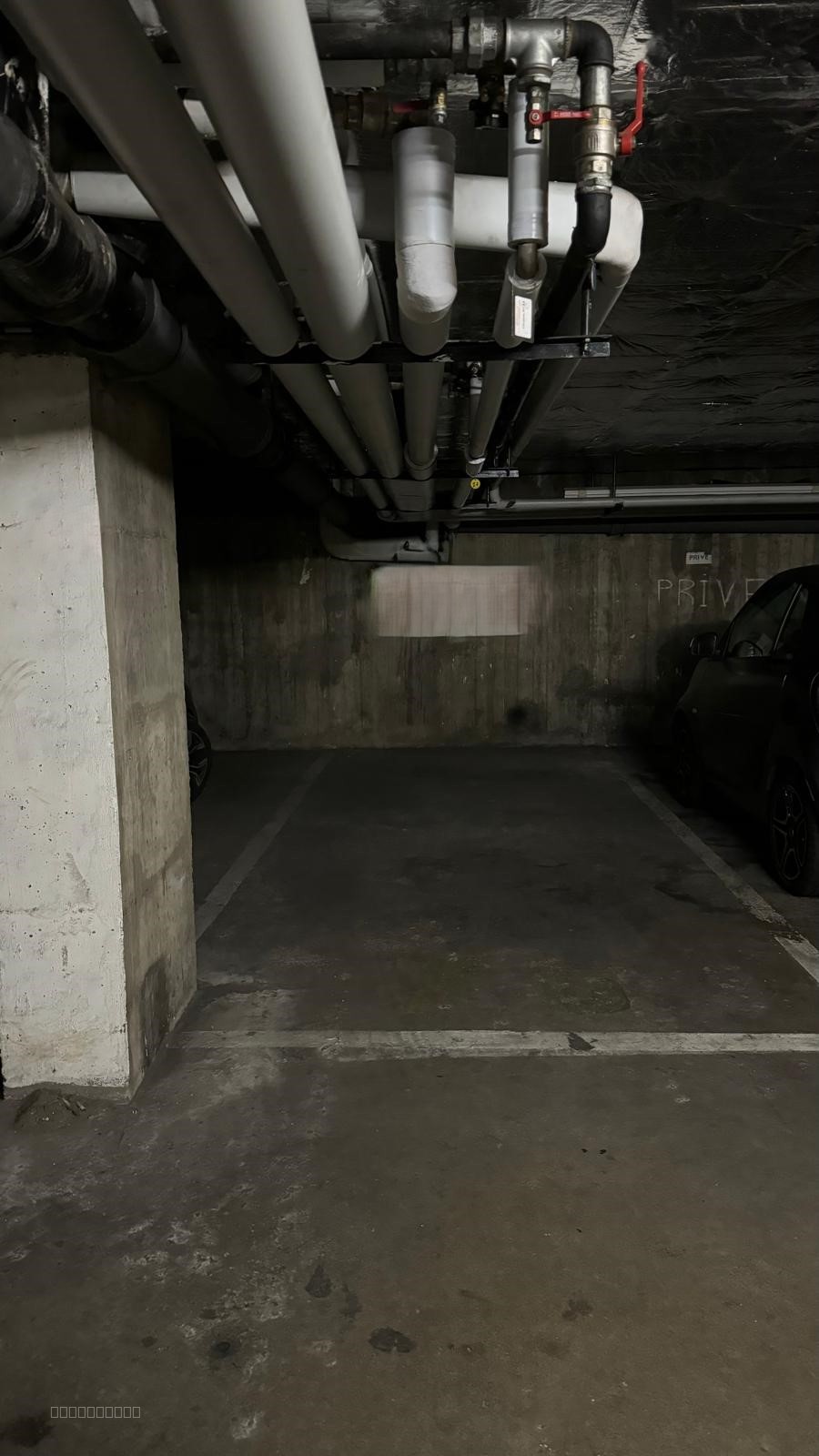 Parking à louer rue Auguste Blanche à PUTEAUX — photo 2