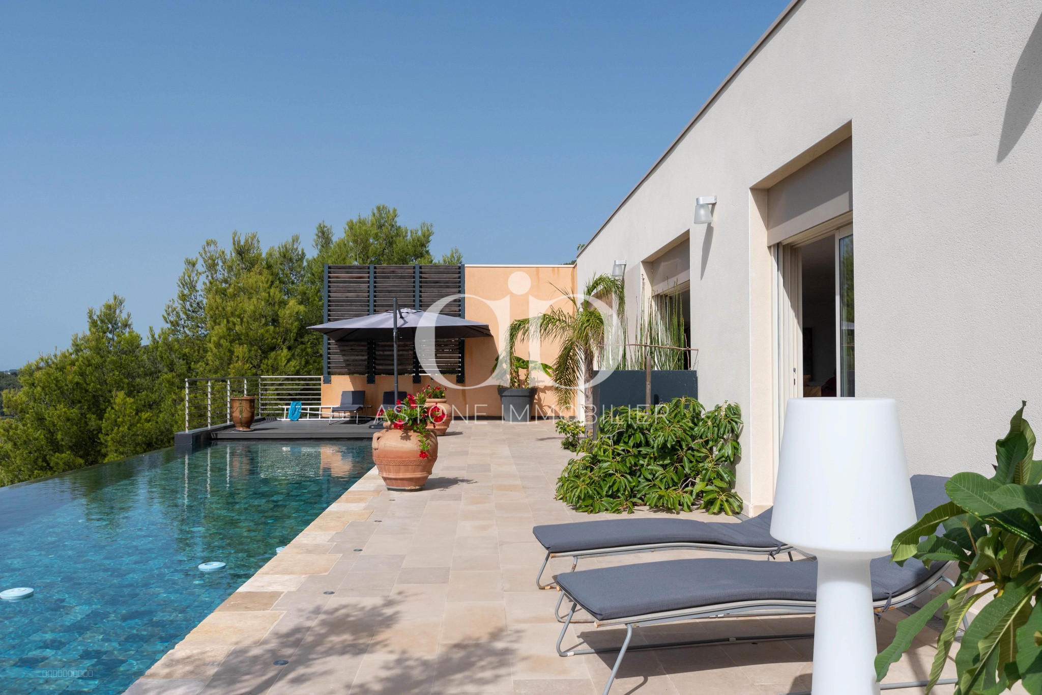 OLLIOULES - PROXIMITE IMMEDIATE DE BANDOL — photo 8