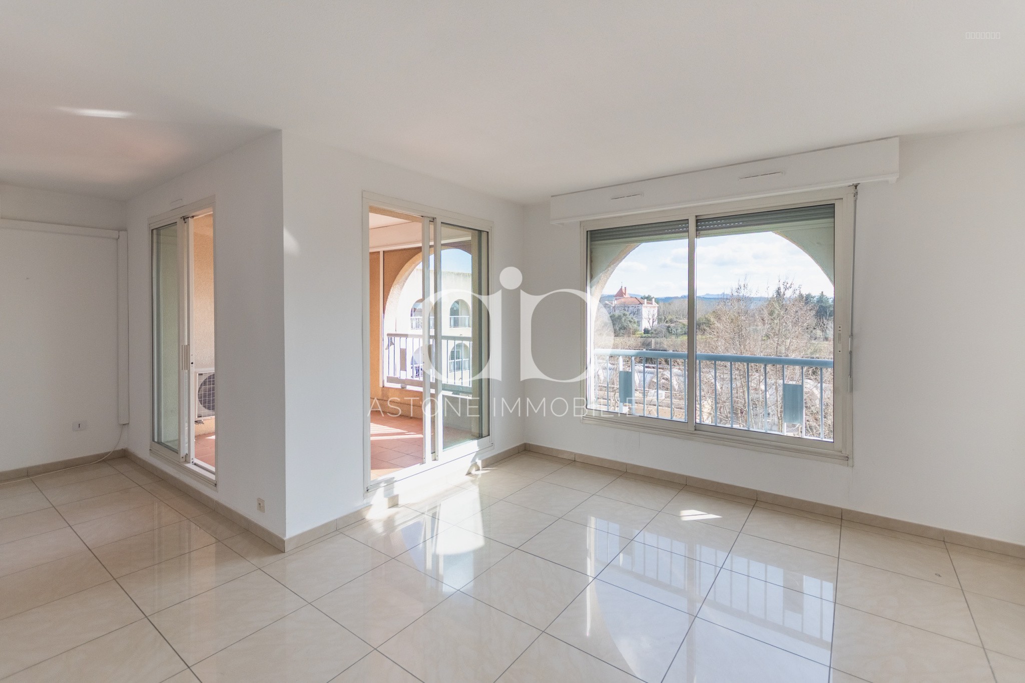 AIX-en-PROVENCE / DUPLEX CENTRE AVEC TERRASSES — photo 19