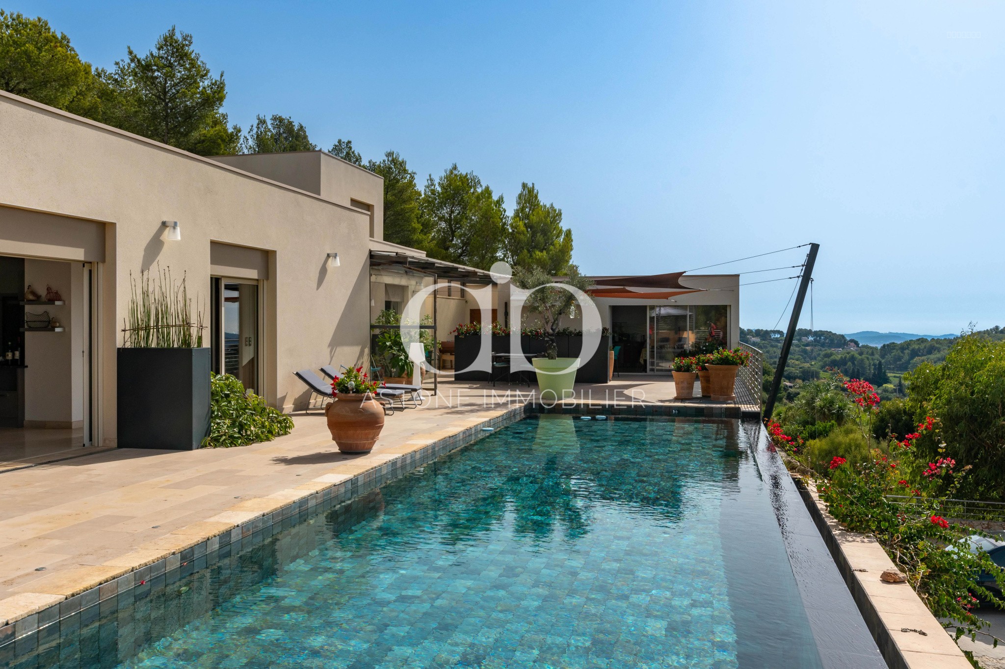 OLLIOULES - PROXIMITE IMMEDIATE DE BANDOL — photo 9
