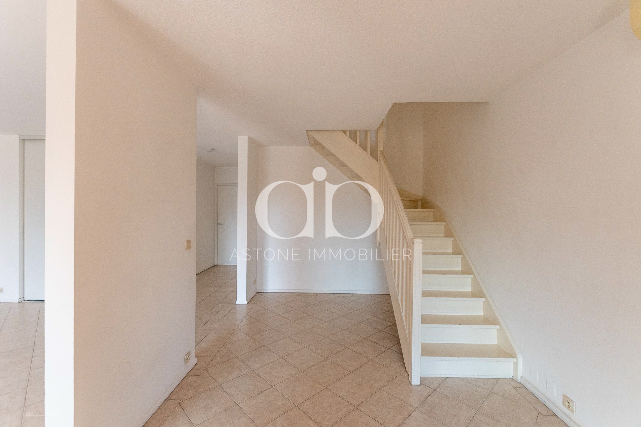 AIX-en-PROVENCE / DUPLEX CENTRE AVEC TERRASSES — photo 10