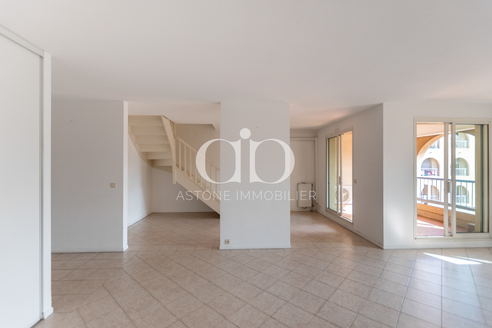 AIX-en-PROVENCE / DUPLEX CENTRE AVEC TERRASSES — photo 2