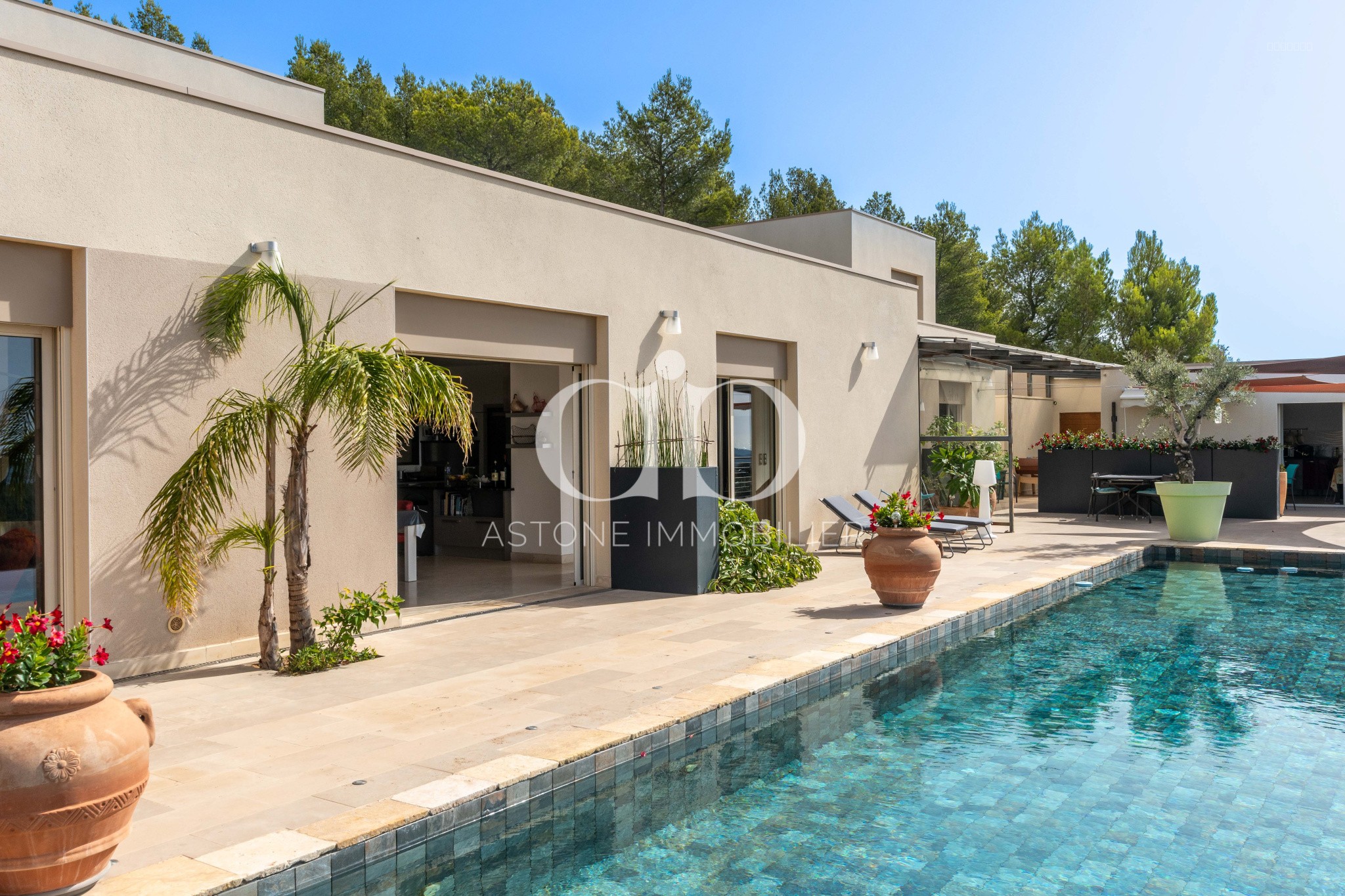 OLLIOULES - PROXIMITE IMMEDIATE DE BANDOL — photo 3