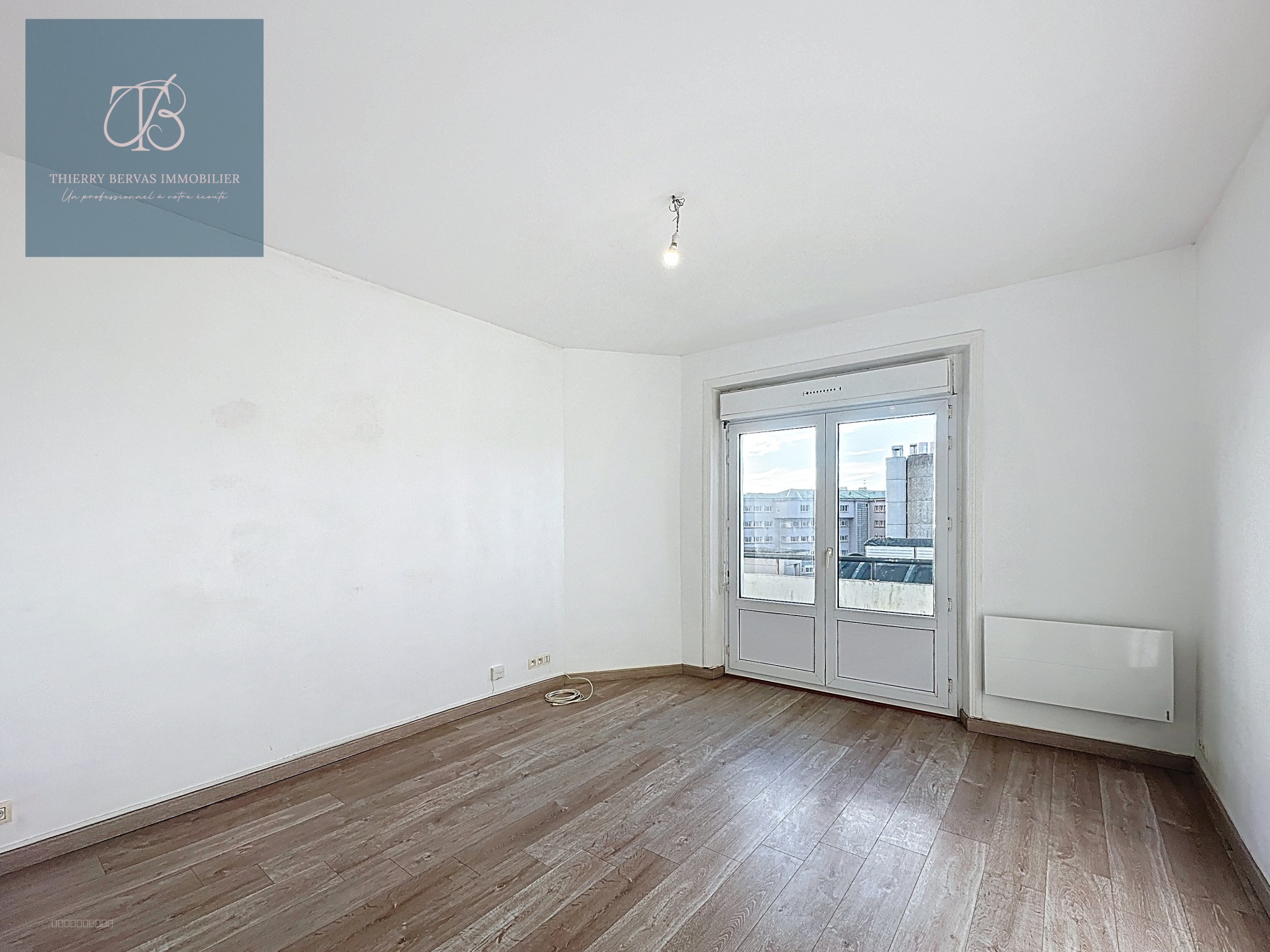 Appartement de caractère   Dernier étage   Hyper-centre de Brest — photo 10