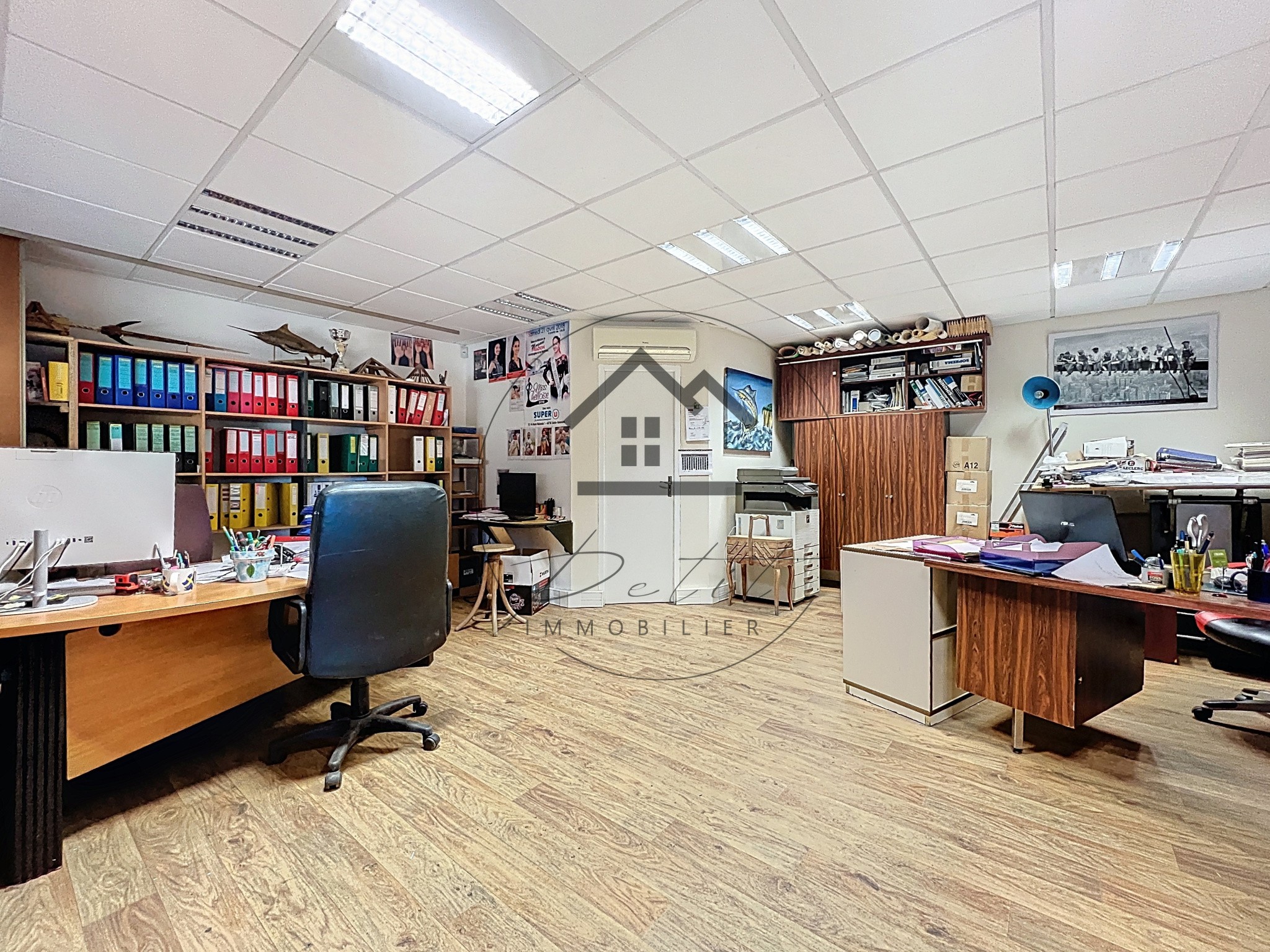 Ensemble immobilier avec maison familiale, grand atelier, bureau indépendant et duplex — photo 16
