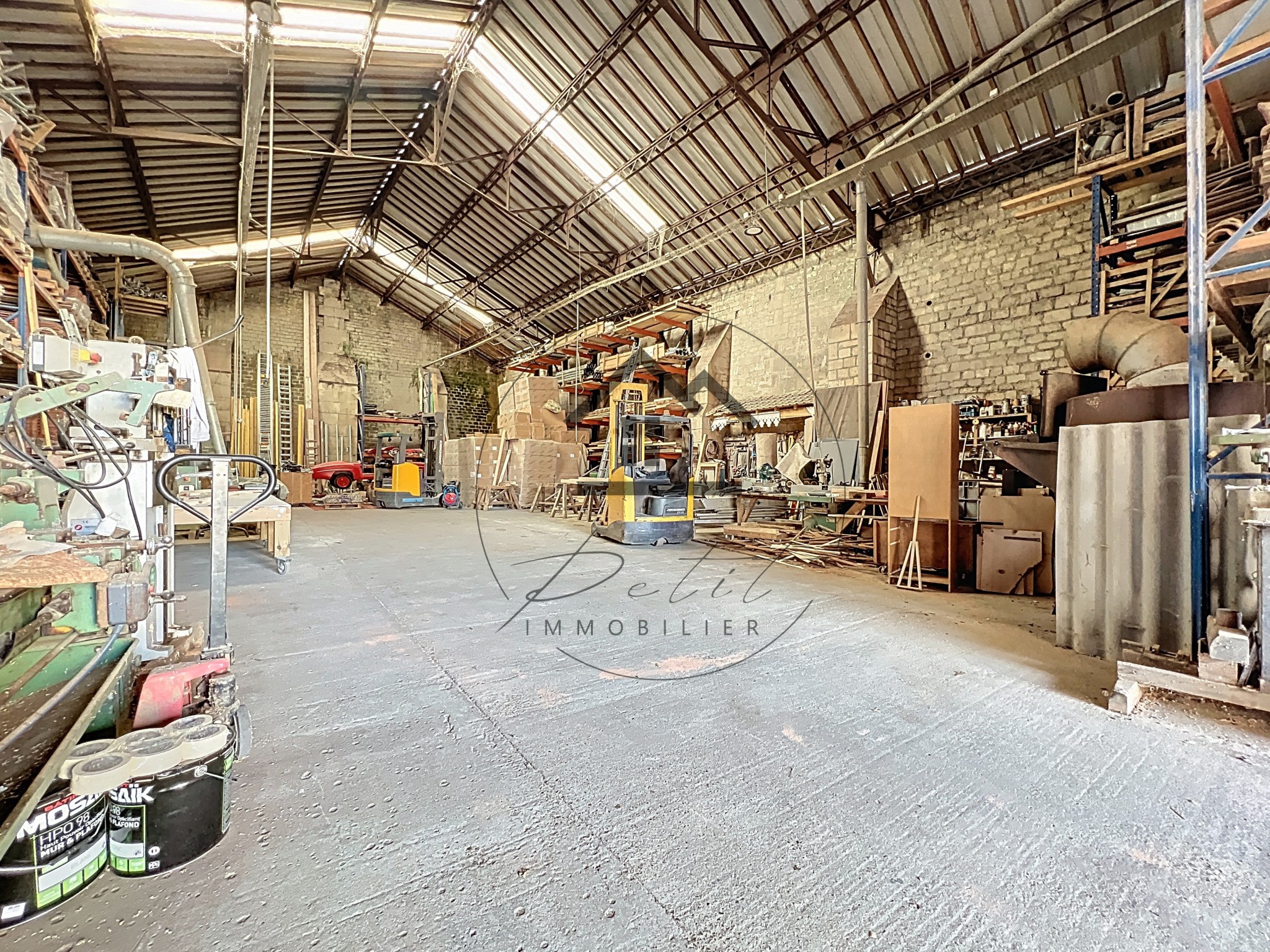 Ensemble immobilier avec maison familiale, grand atelier, bureau indépendant et duplex — photo 14