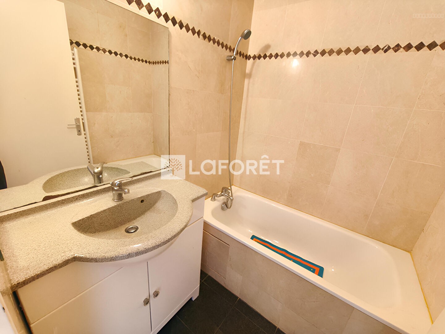 appartement Livry gargan — photo 5