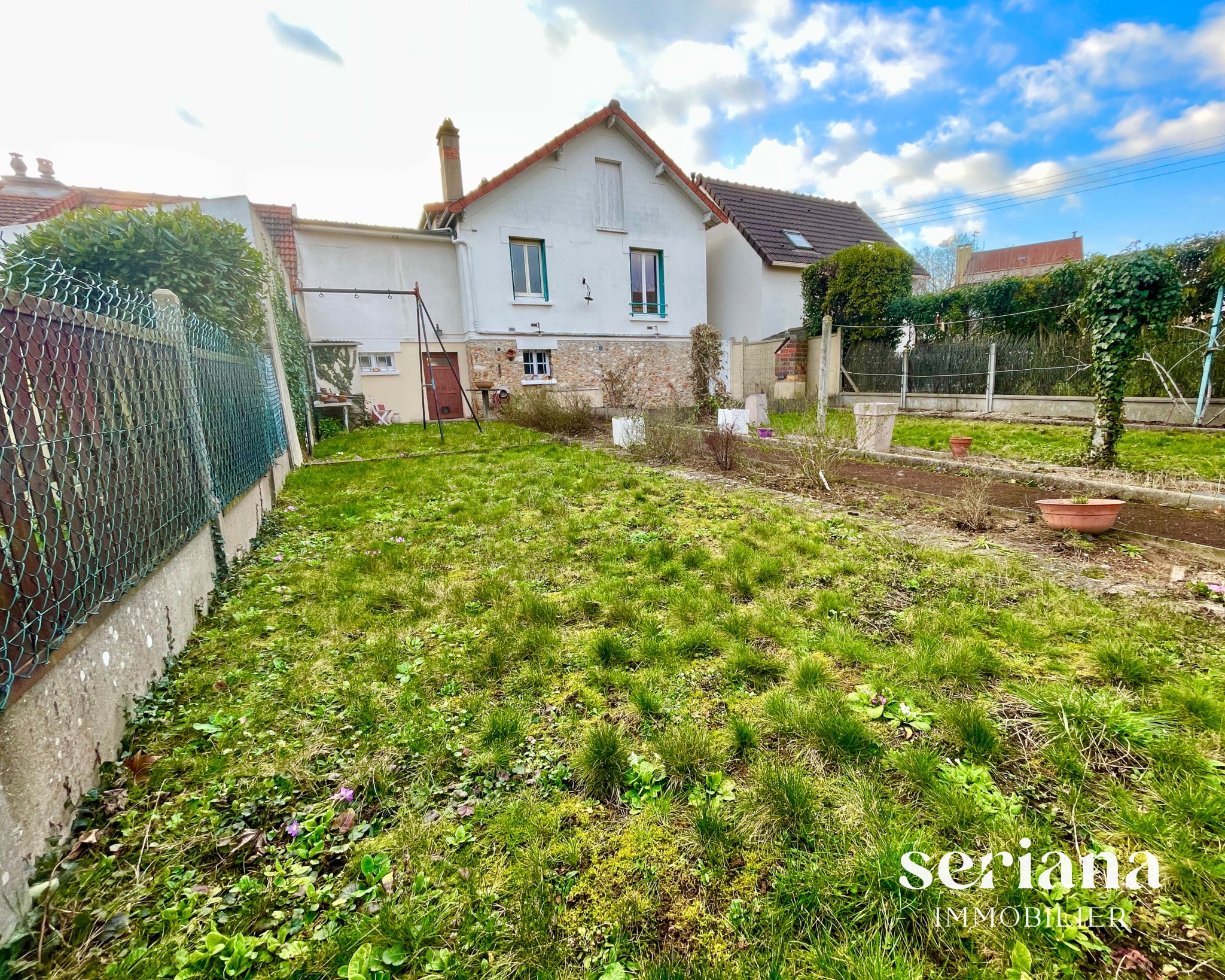 Jolie maison à rénover 60m2 environ. 117 m2 utiles. Terrain 400m2 — photo 18