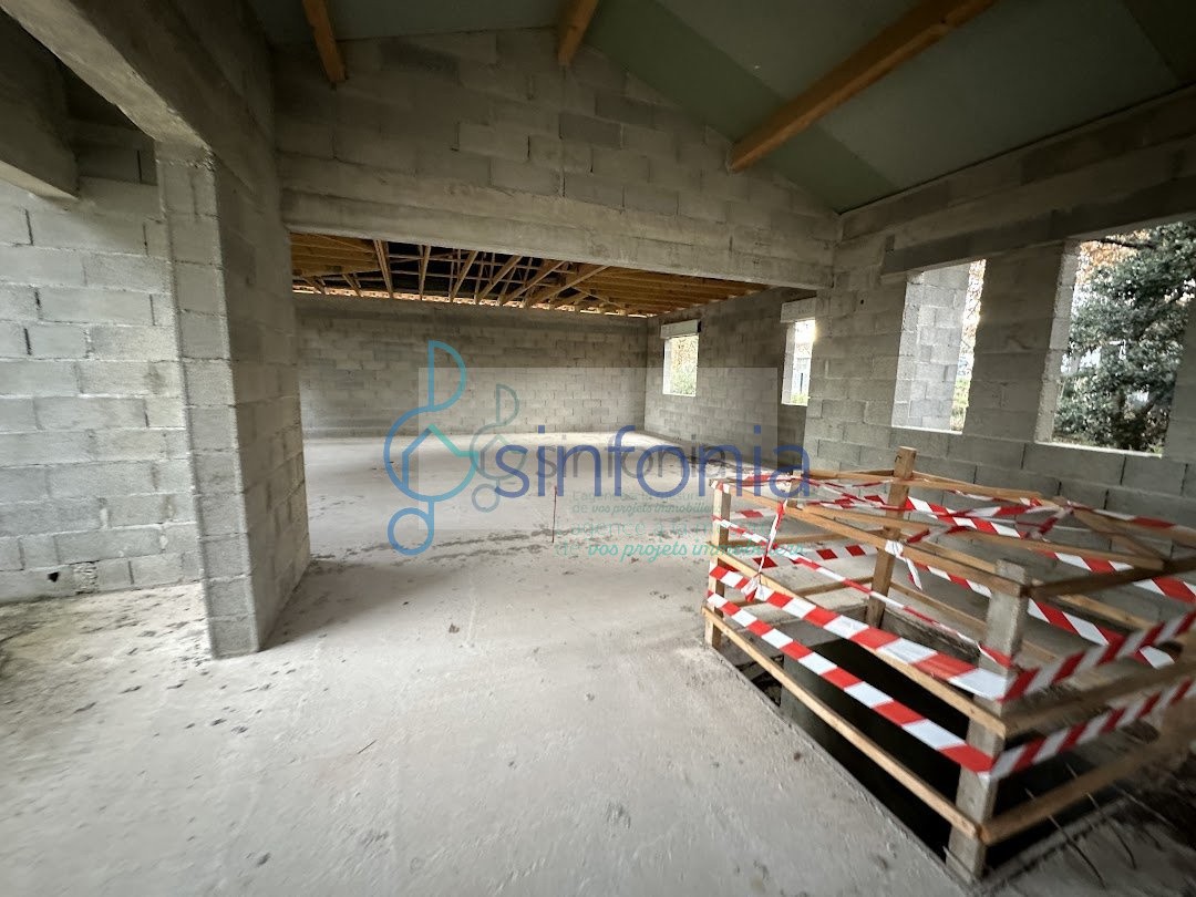 Opportunité rare à Sainte-Anastasie ! — photo 16