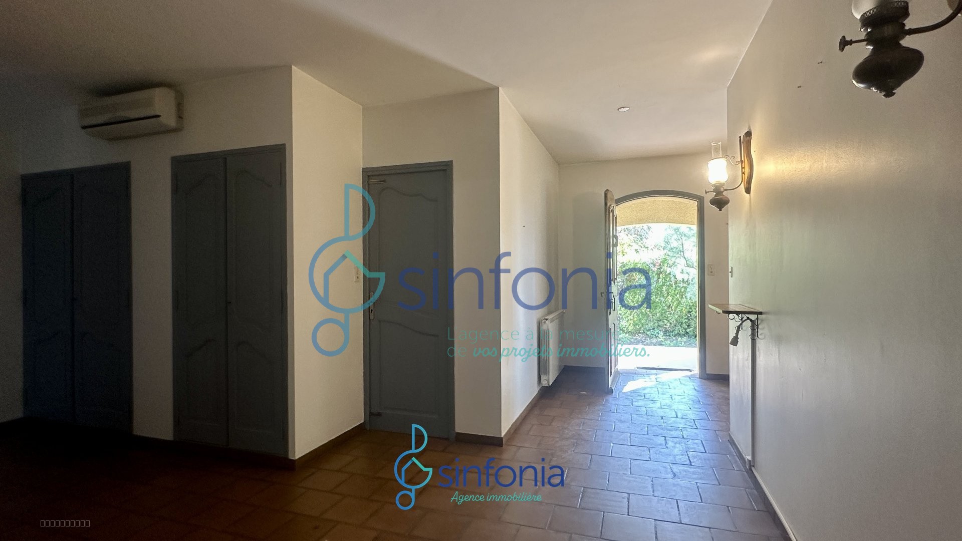 Maison individuelle sur 3080 m2 de terrain — photo 12