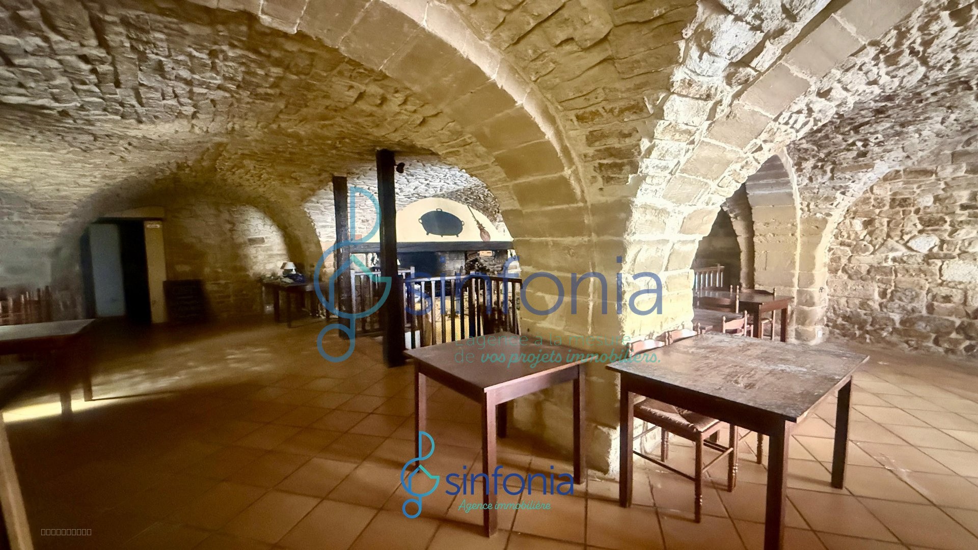 Ensemble immobilier — photo 4