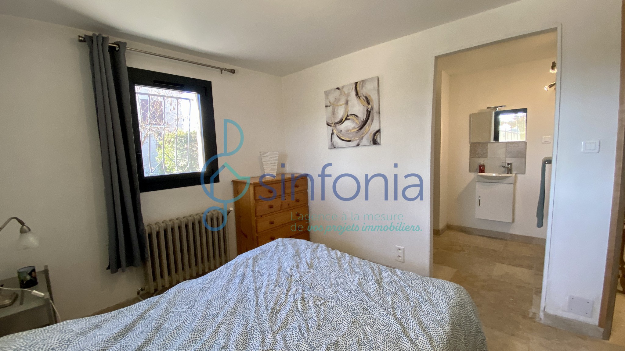 A vendre Uzès, maison rénovée avec dépendance, piscine et vue dégagée — photo 10