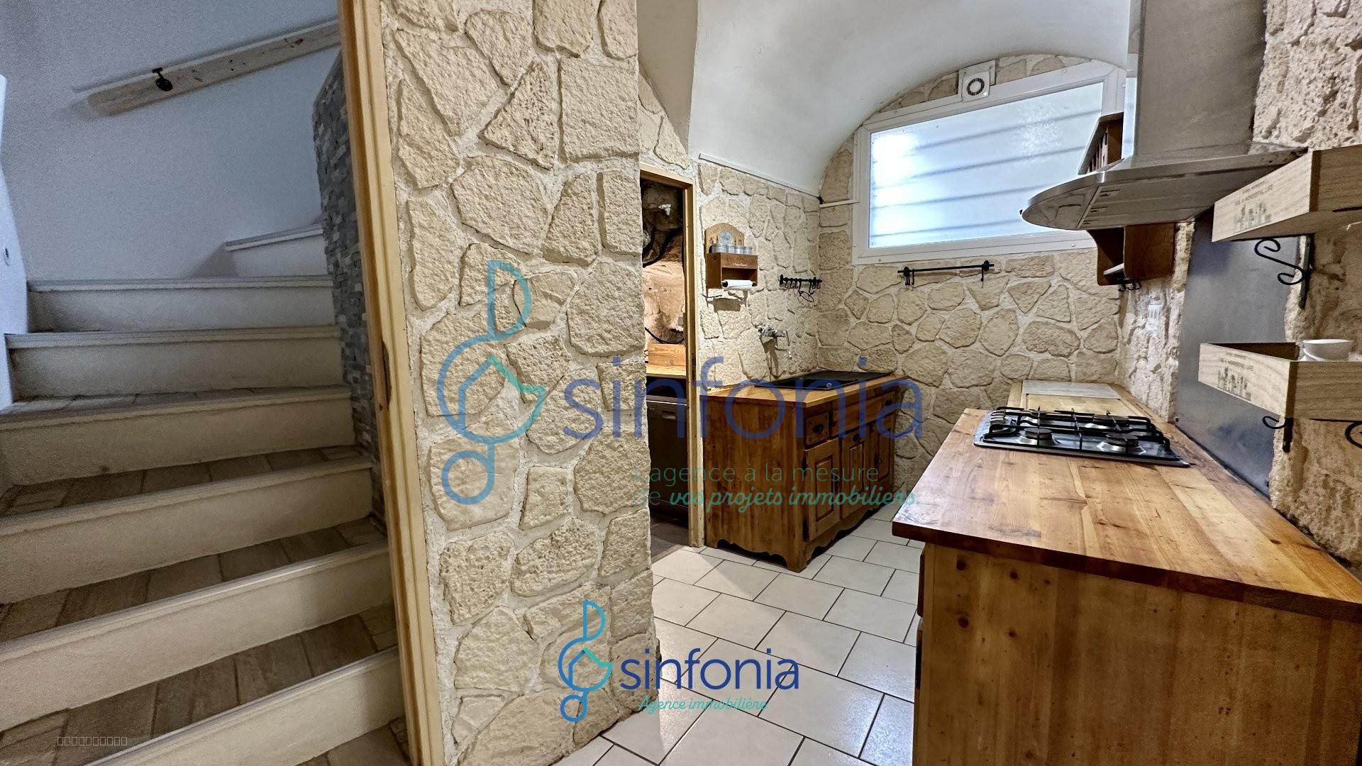 Charmante maison de village à Saint Chaptes — photo 6