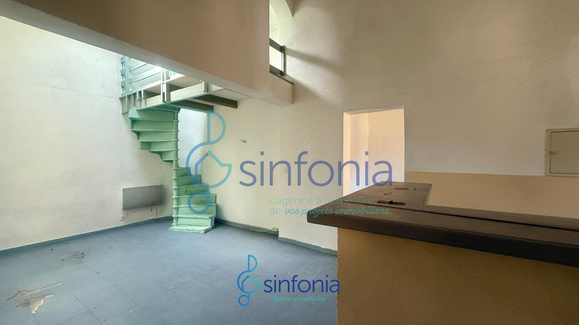 Ensemble immobilier — photo 13