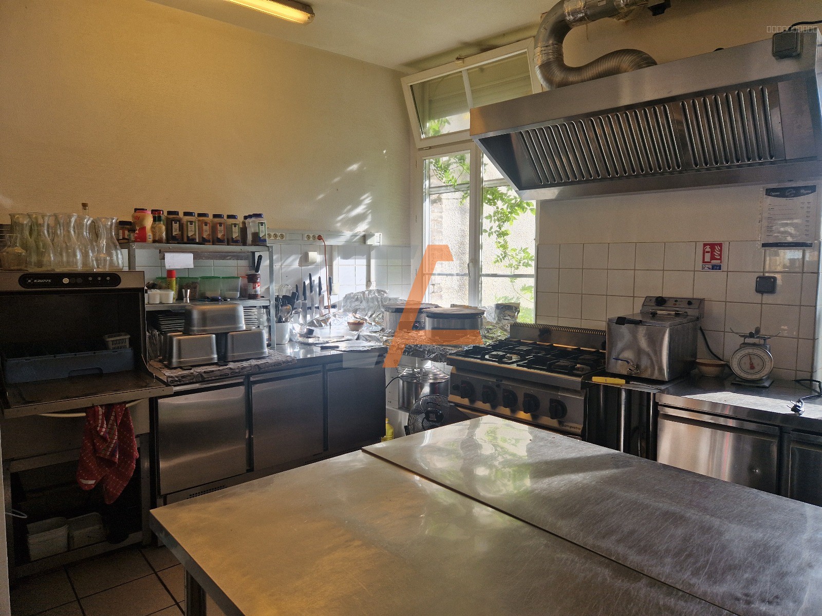 Fonds de commerce Restaurant   Plein centre de Retournac — photo 7