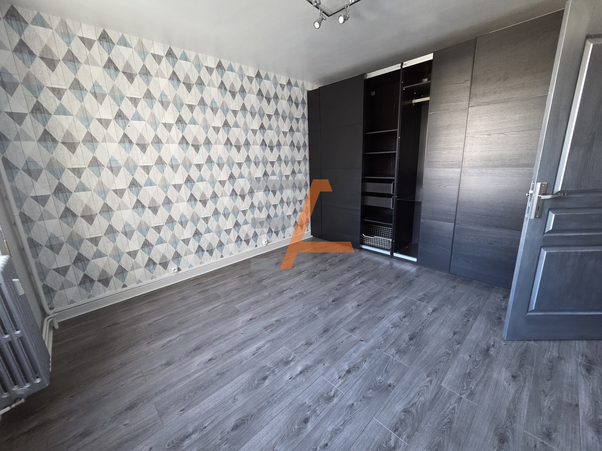 proche Fauriel F2 de 54m2 au 3 étage — photo 7