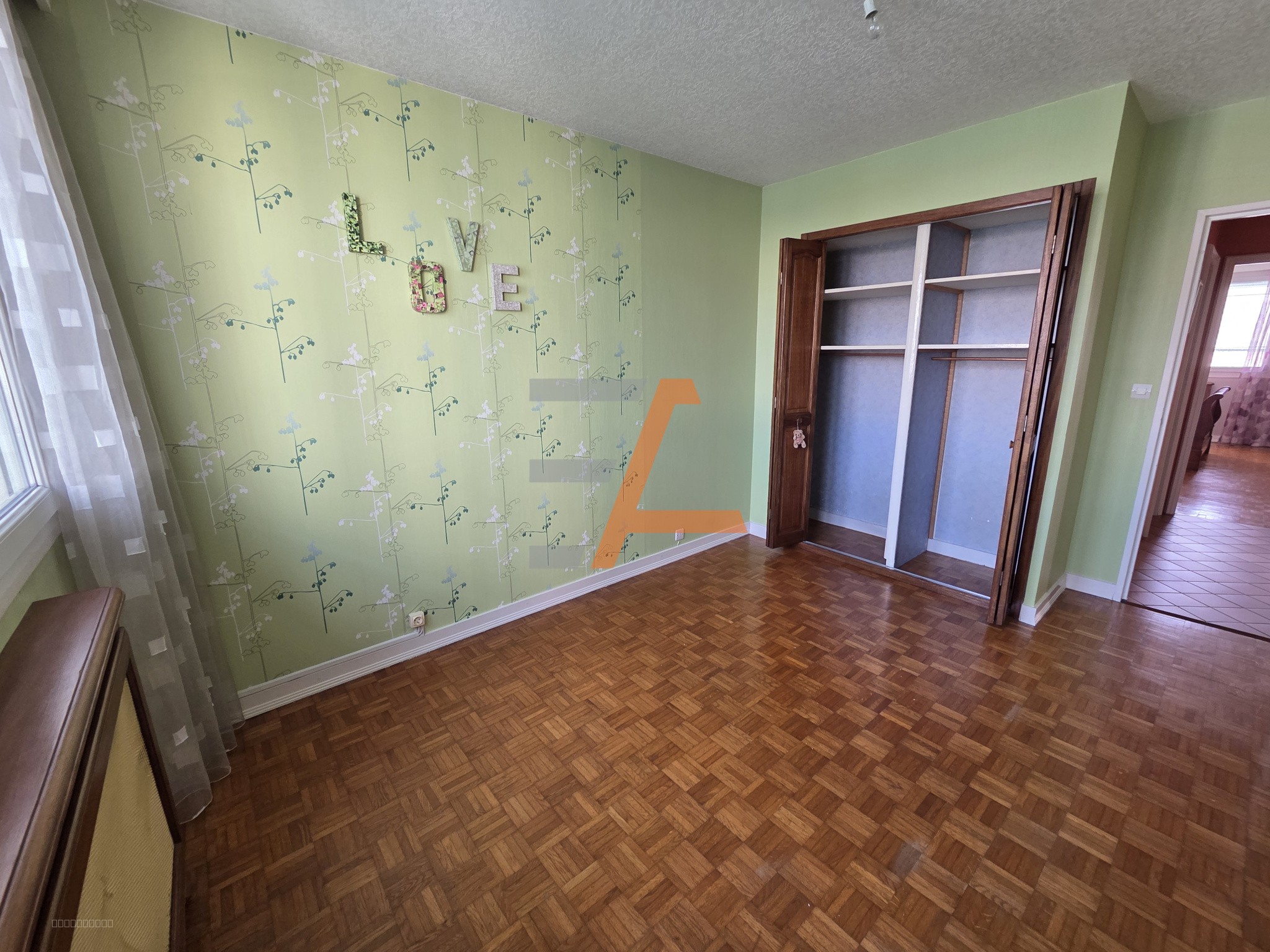 Bellevue F5 de 105m2 au 3 étage avec balcon et garage — photo 12