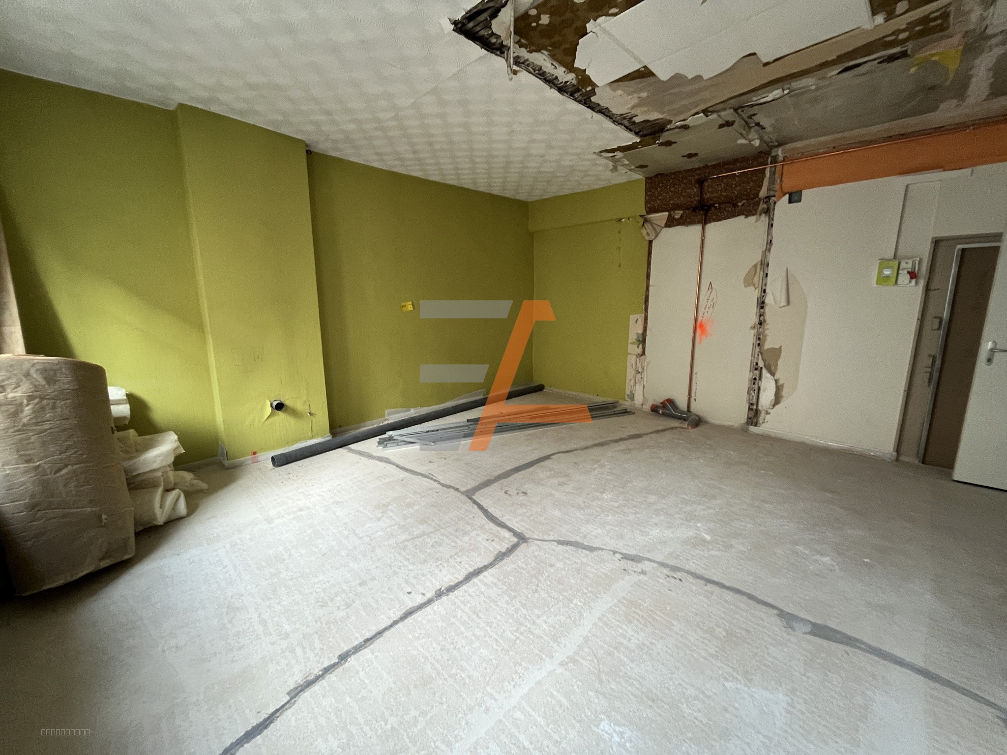 TERRAIN CONSTRUCTIBLE 860M2 — photo 2