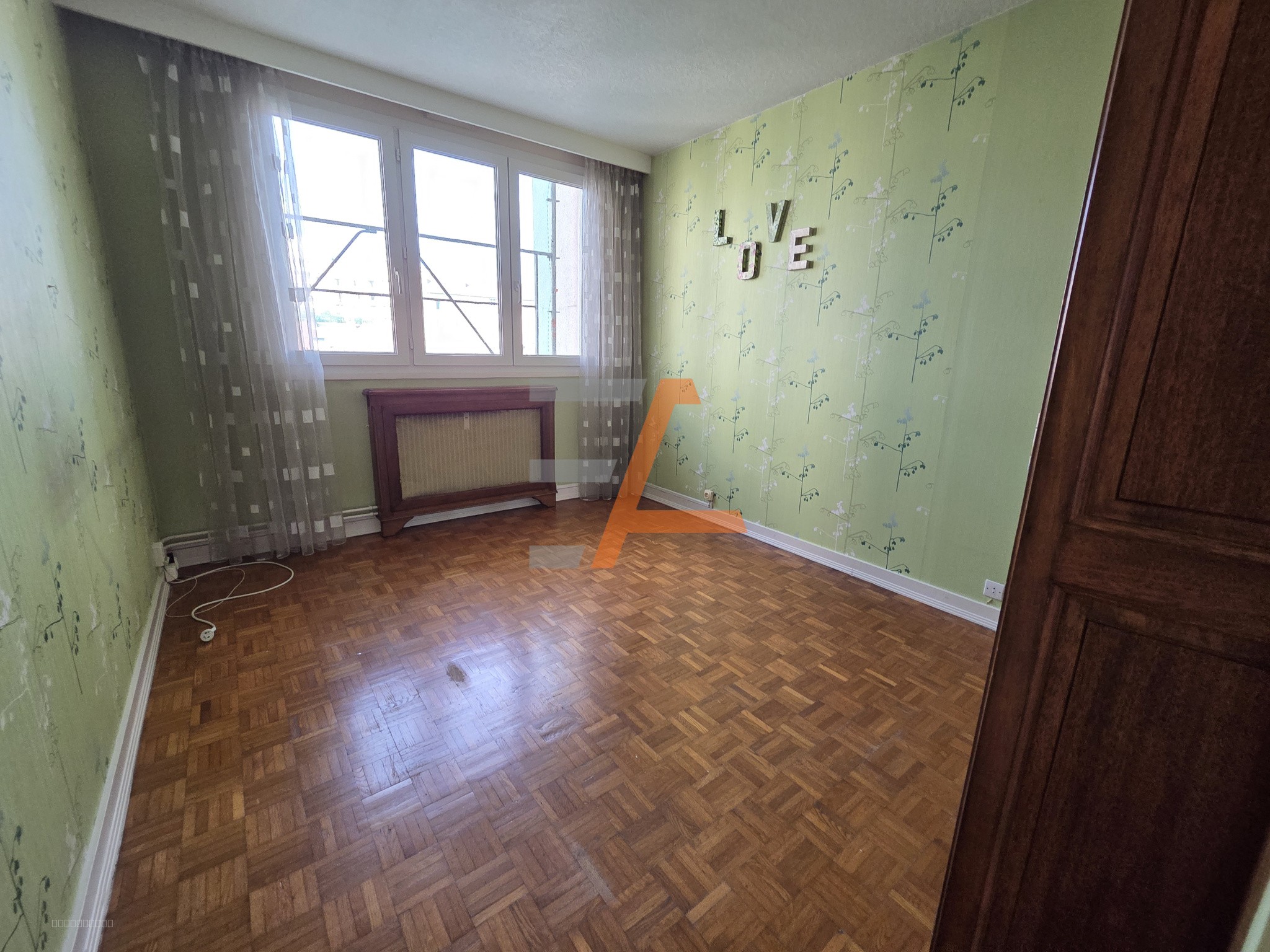 Bellevue F5 de 105m2 au 3 étage avec balcon et garage — photo 10